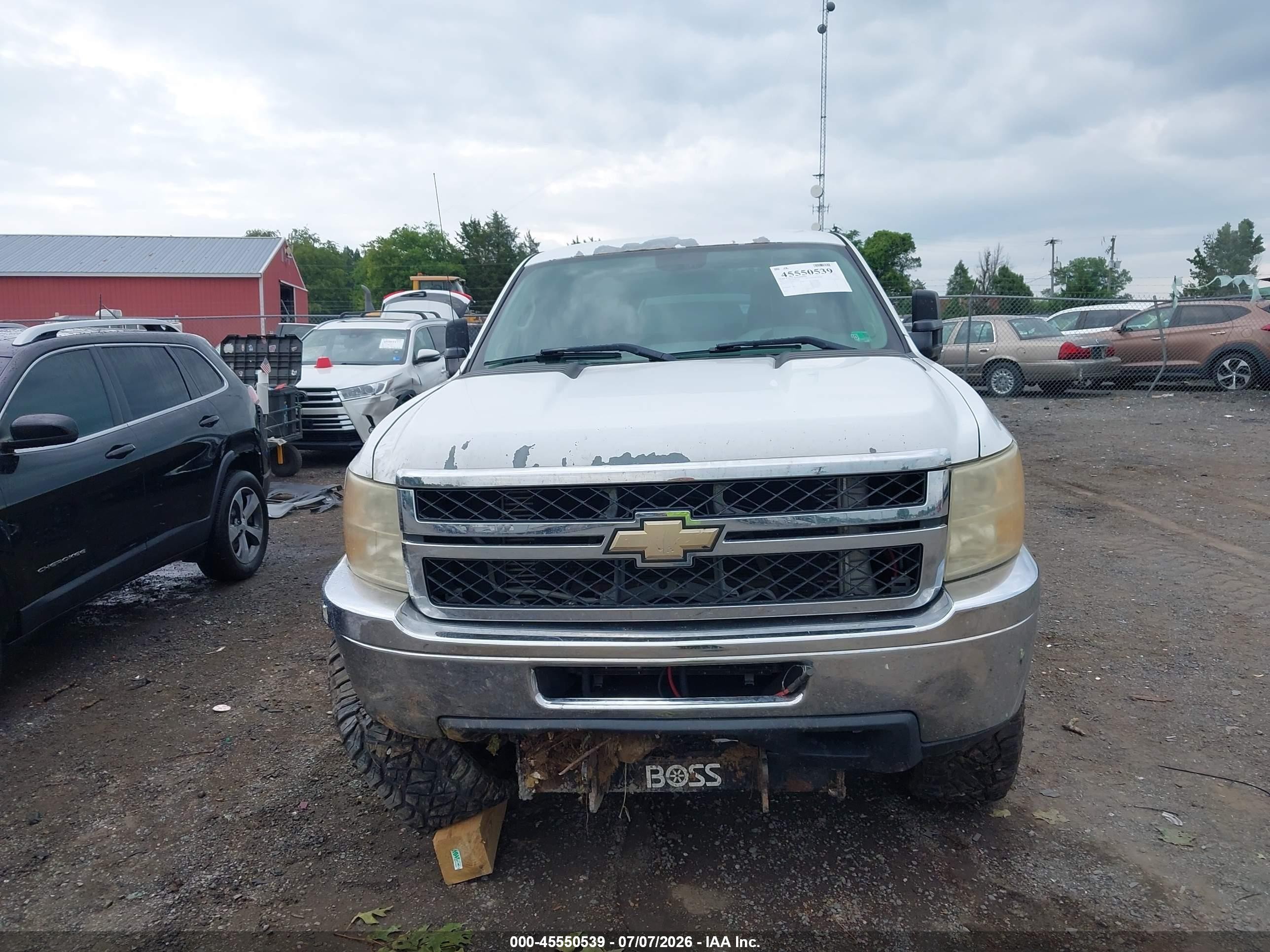 2011 Chevrolet Silverado 2500hd Work Truck White vin: 1GC2KVC88BZ431914