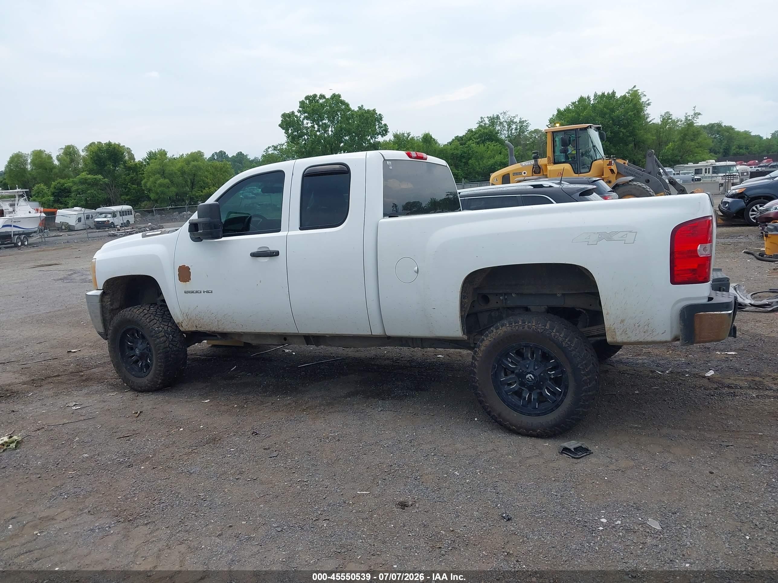 2011 Chevrolet Silverado 2500hd Work Truck White vin: 1GC2KVC88BZ431914