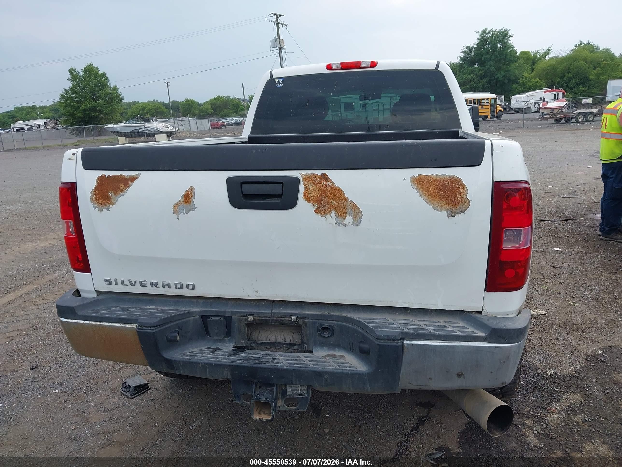 2011 Chevrolet Silverado 2500hd Work Truck White vin: 1GC2KVC88BZ431914