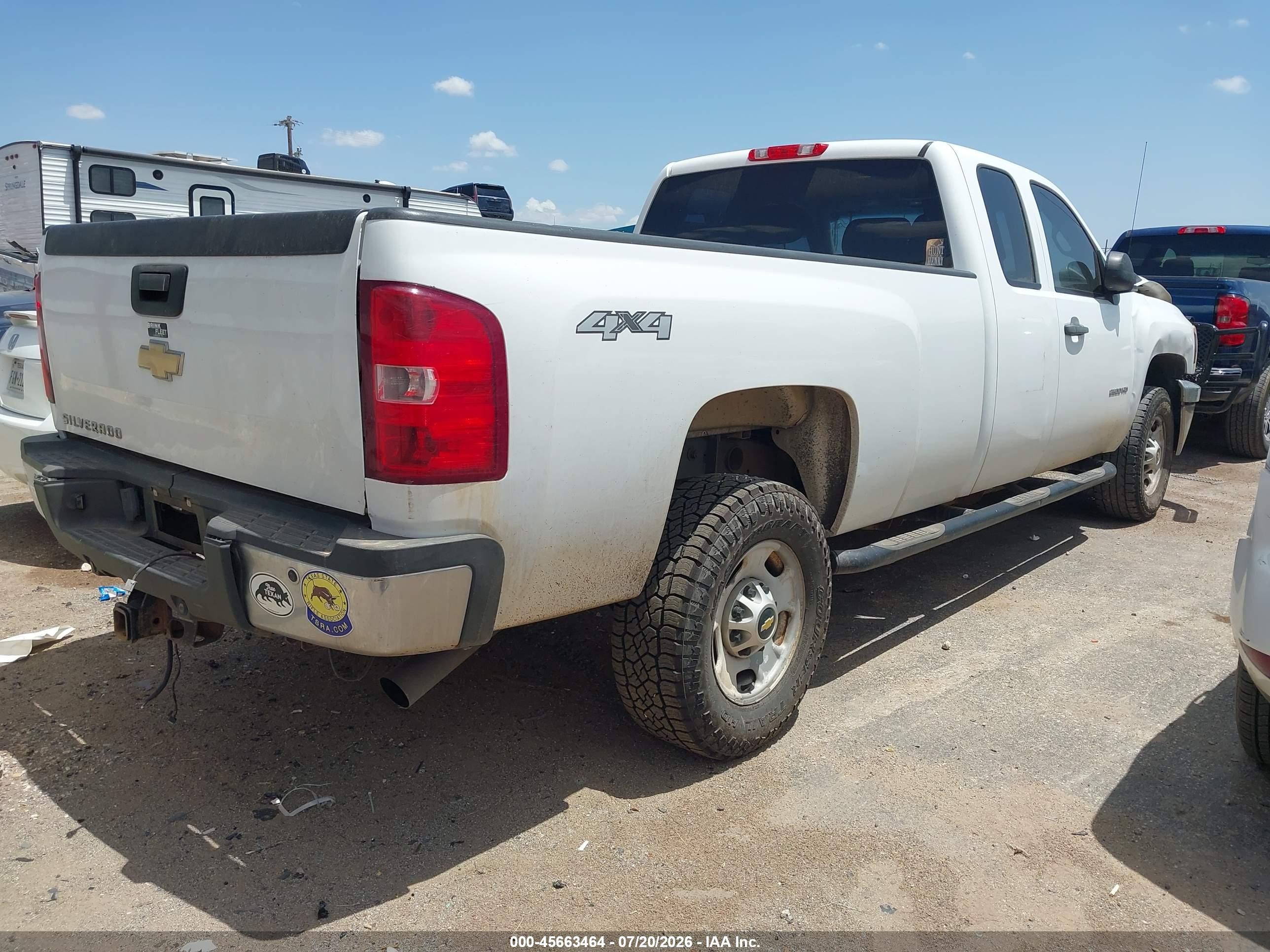 2011 Chevrolet Silverado 2500hd Work Truck White vin: 1GC2KVCG1BZ439828