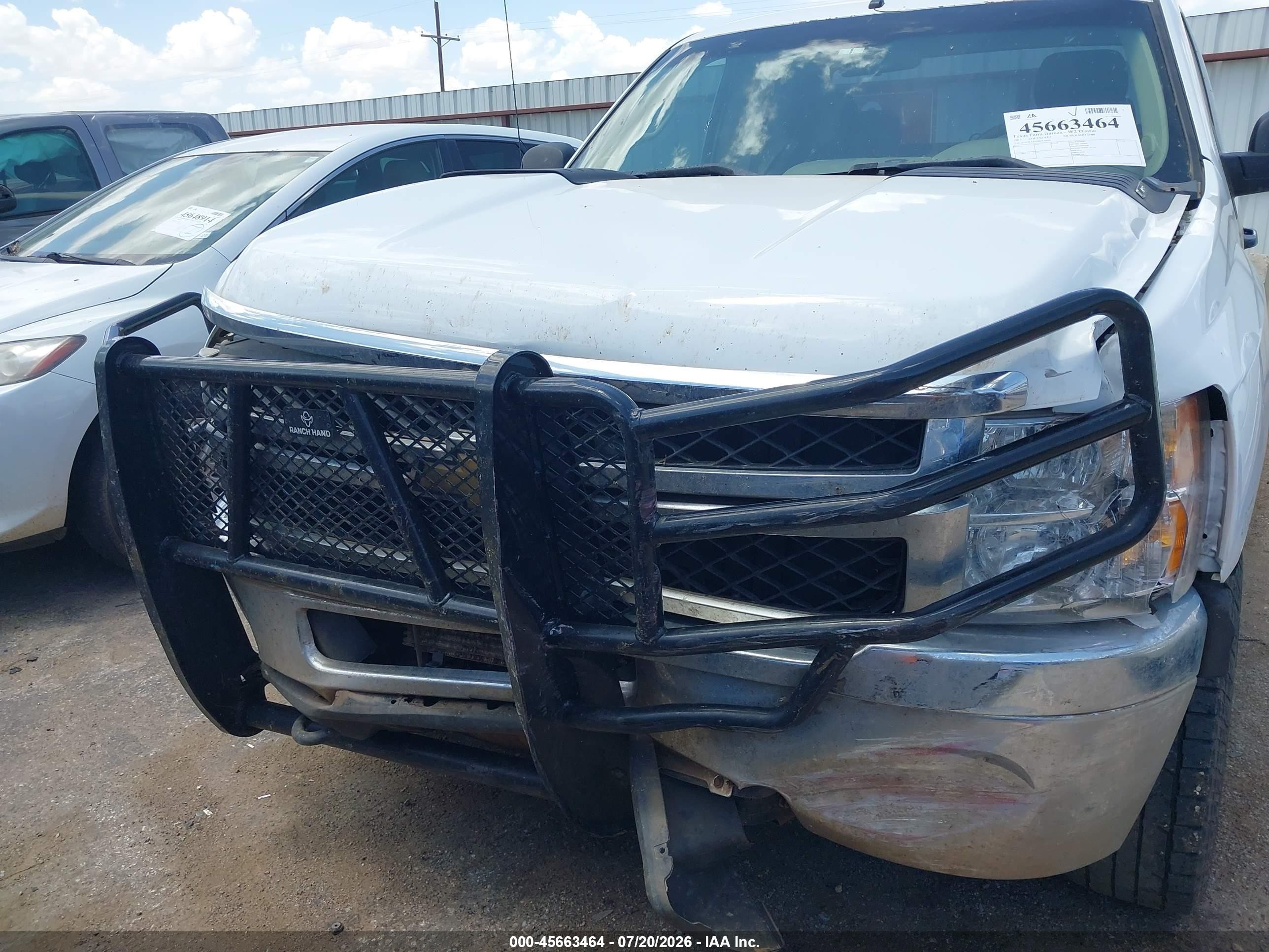 2011 Chevrolet Silverado 2500hd Work Truck White vin: 1GC2KVCG1BZ439828