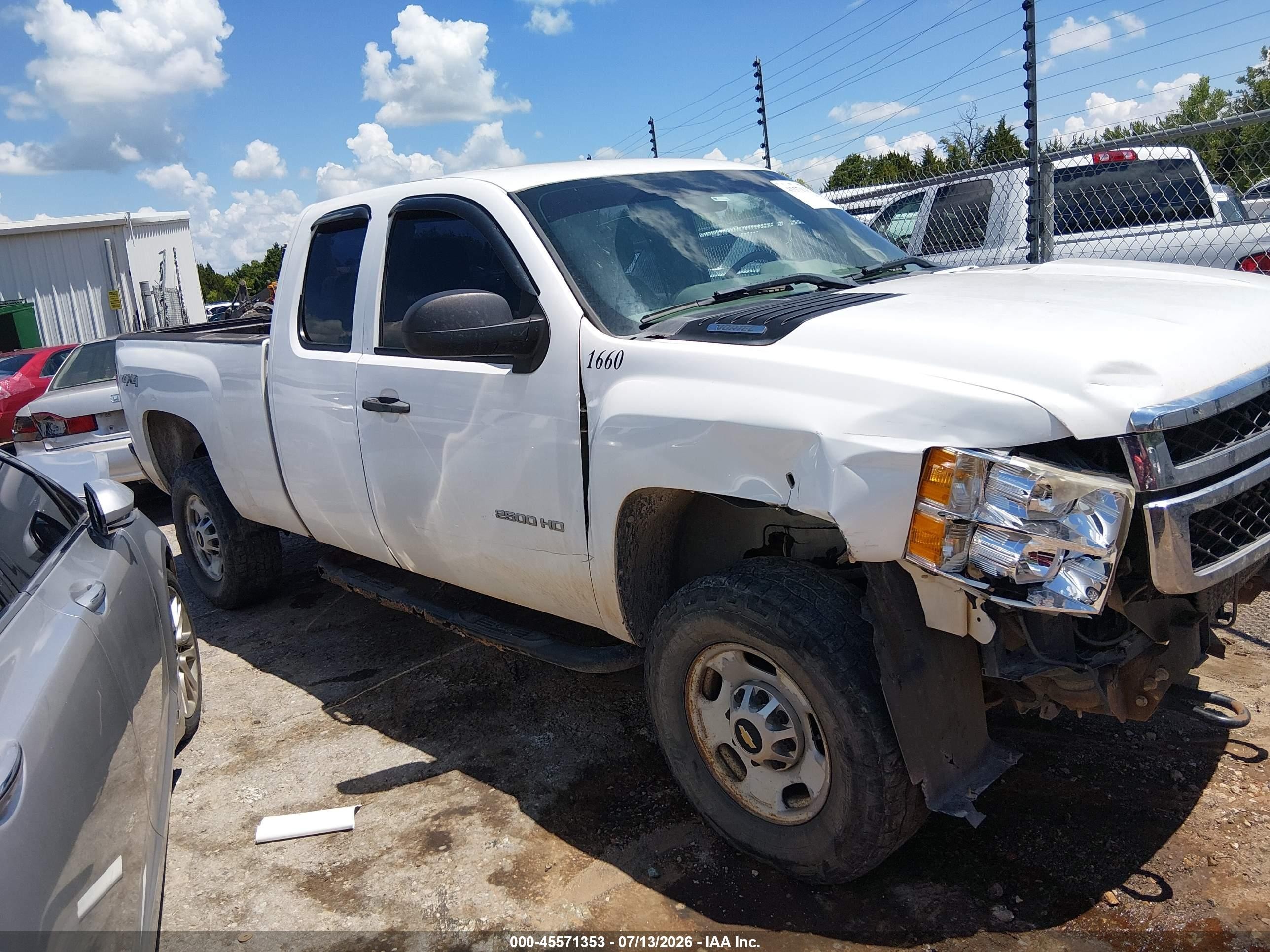 2011 Chevrolet Silverado 2500hd Work Truck White vin: 1GC2KVCG2BZ211000