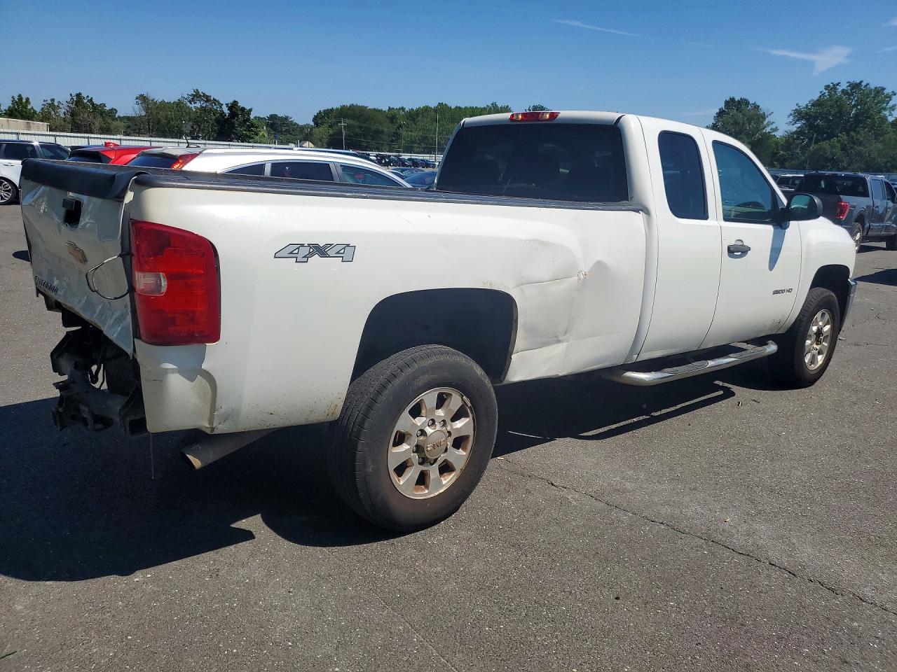 2013 Chevrolet Silverado K2500 Heavy Duty Белый vin: 1GC2KVCG4DZ222955