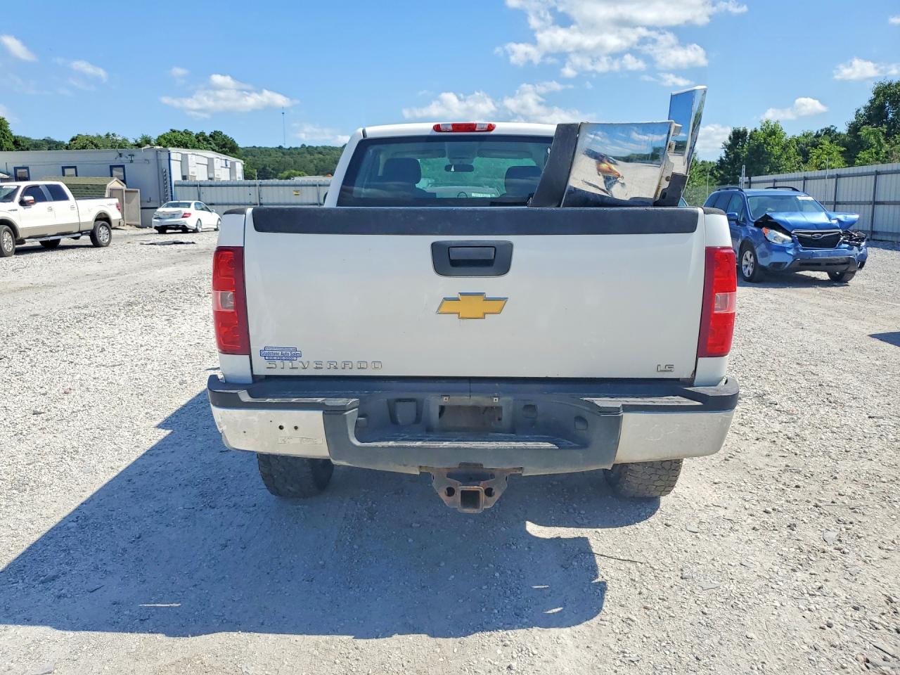 2013 Chevrolet Silverado K2500 Heavy Duty White vin: 1GC2KVCG4DZ336342