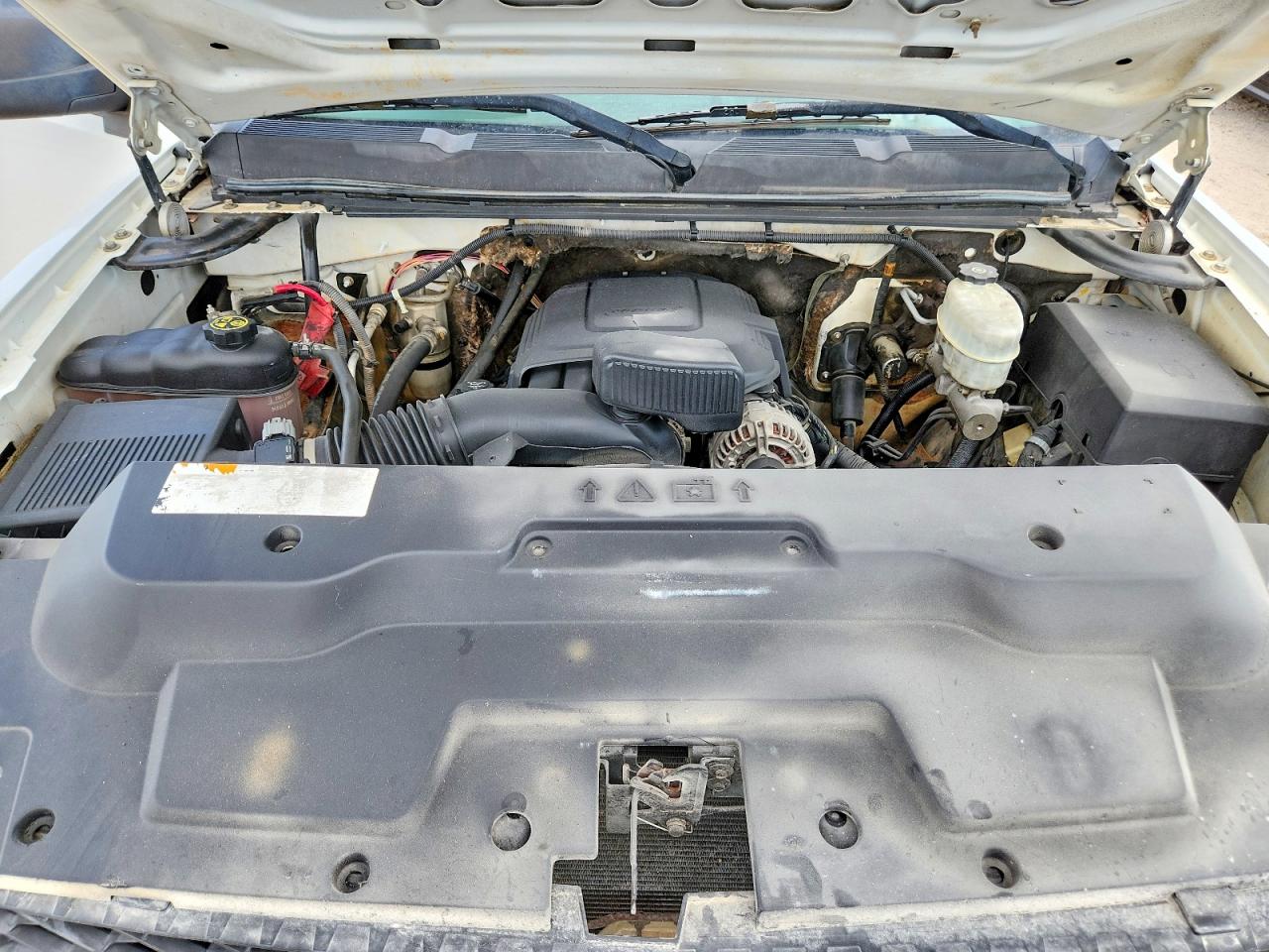 2011 Chevrolet Silverado K2500 Heavy Duty White vin: 1GC2KVCG5BZ144814