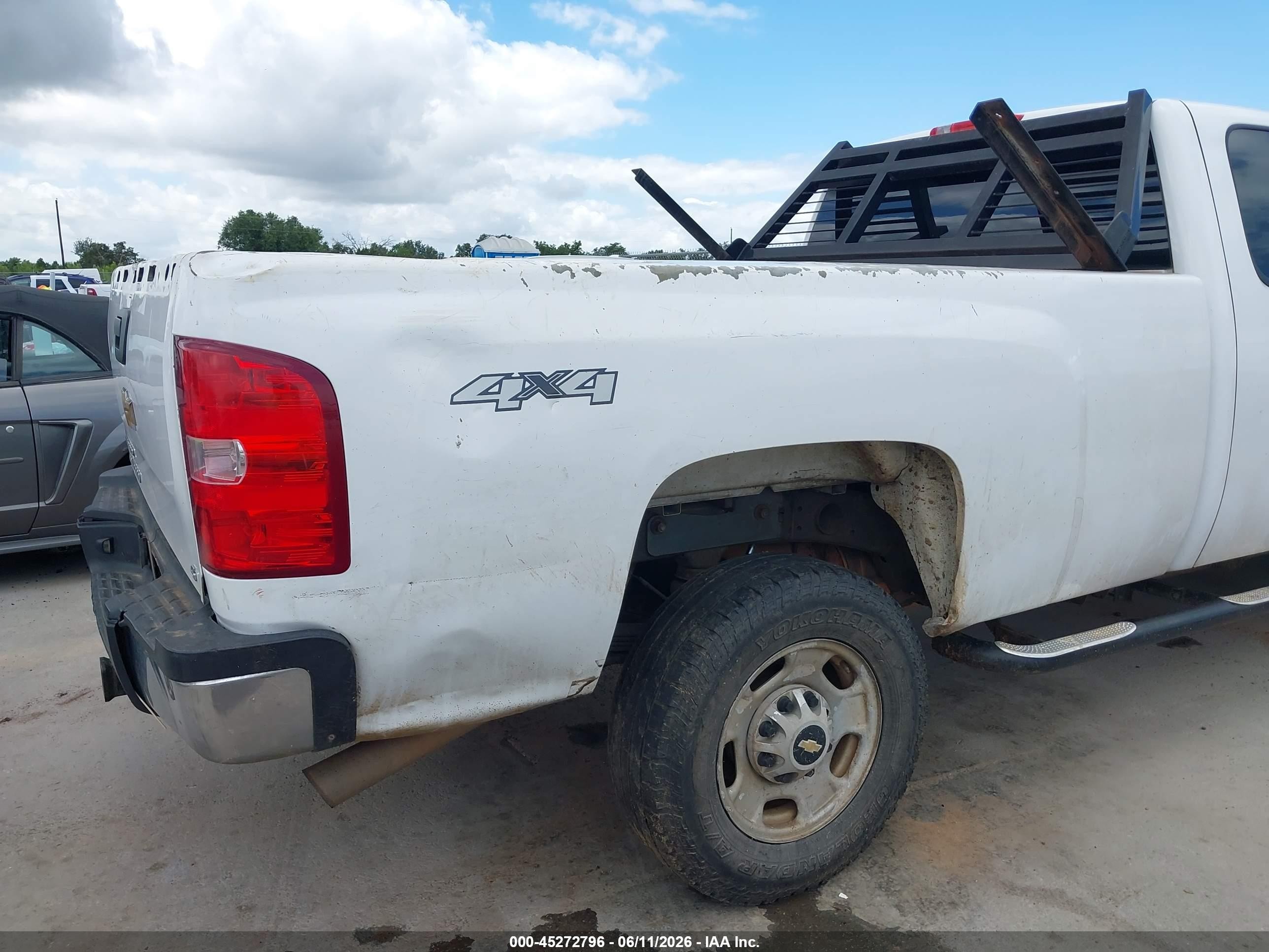 2012 Chevrolet Silverado 2500hd Work Truck White vin: 1GC2KVCG6CZ233115