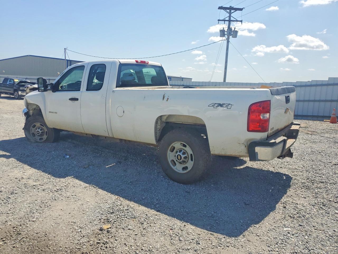 2011 Chevrolet Silverado K2500 Heavy Duty White vin: 1GC2KVCG7BZ357893