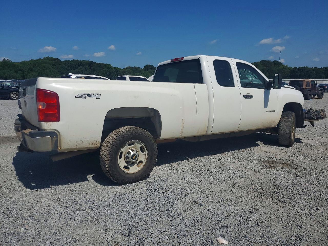 2011 Chevrolet Silverado K2500 Heavy Duty White vin: 1GC2KVCG7BZ357893