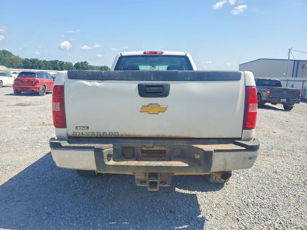 2011 Chevrolet Silverado K2500 Heavy Duty White vin: 1GC2KVCG7BZ357893