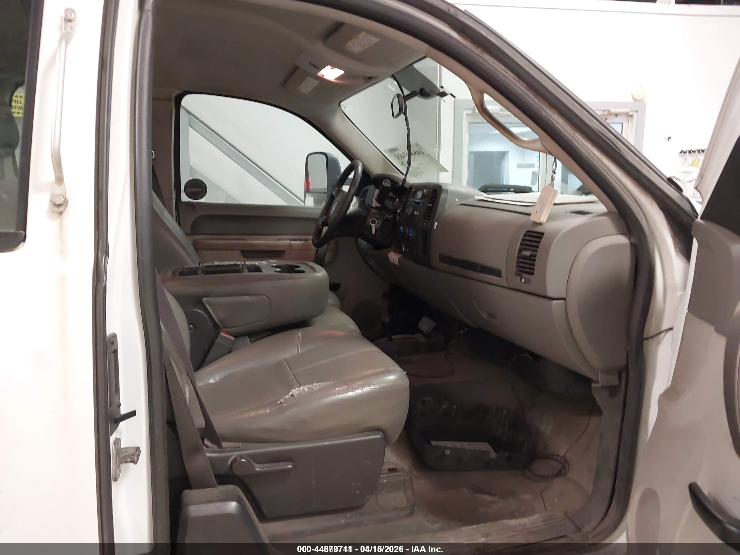 2012 Chevrolet Silverado 2500hd Work Truck White vin: 1GC2KVCG7CZ335040