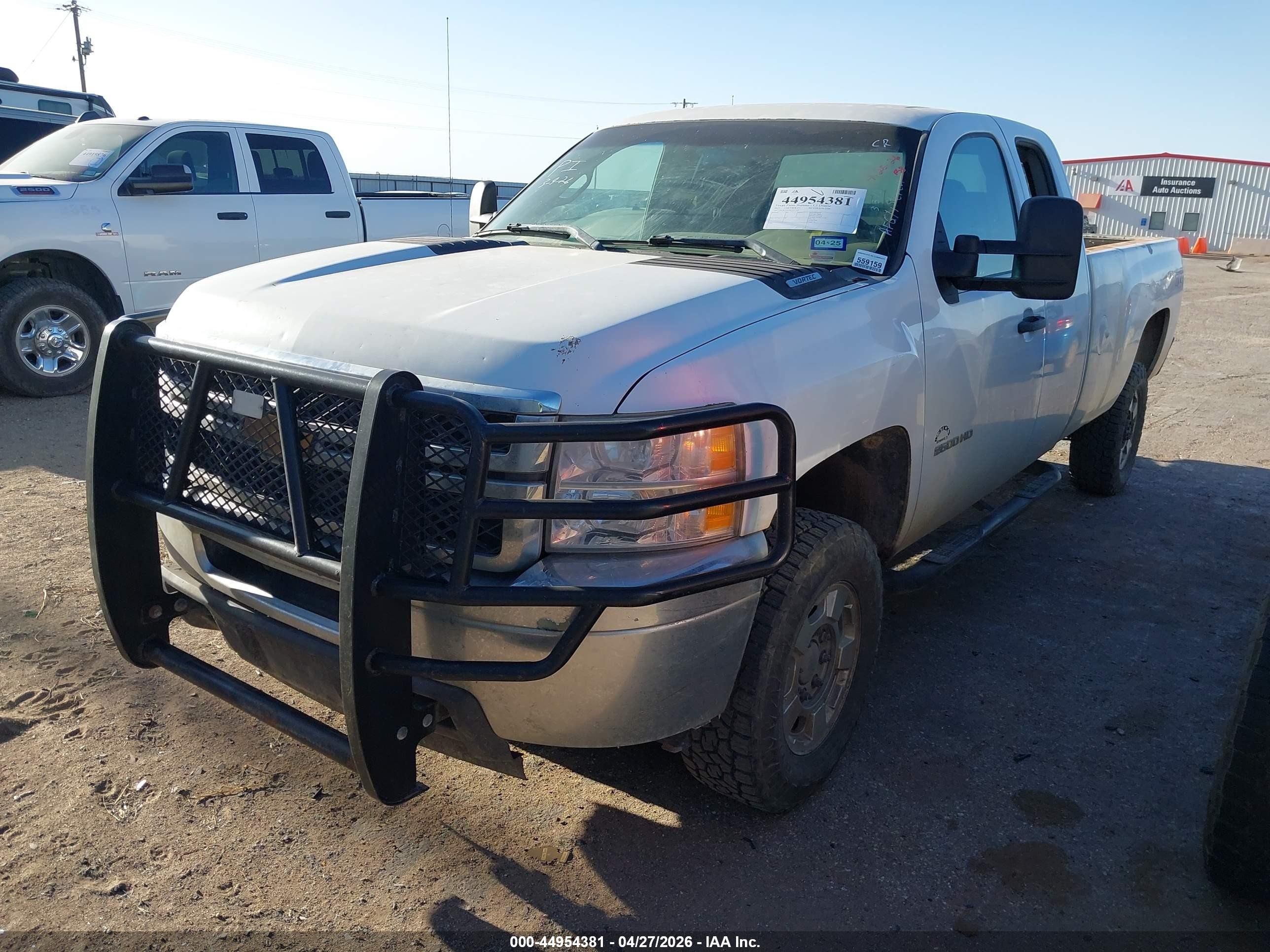 2012 Chevrolet Silverado 2500hd Work Truck White vin: 1GC2KVCGXCZ317356