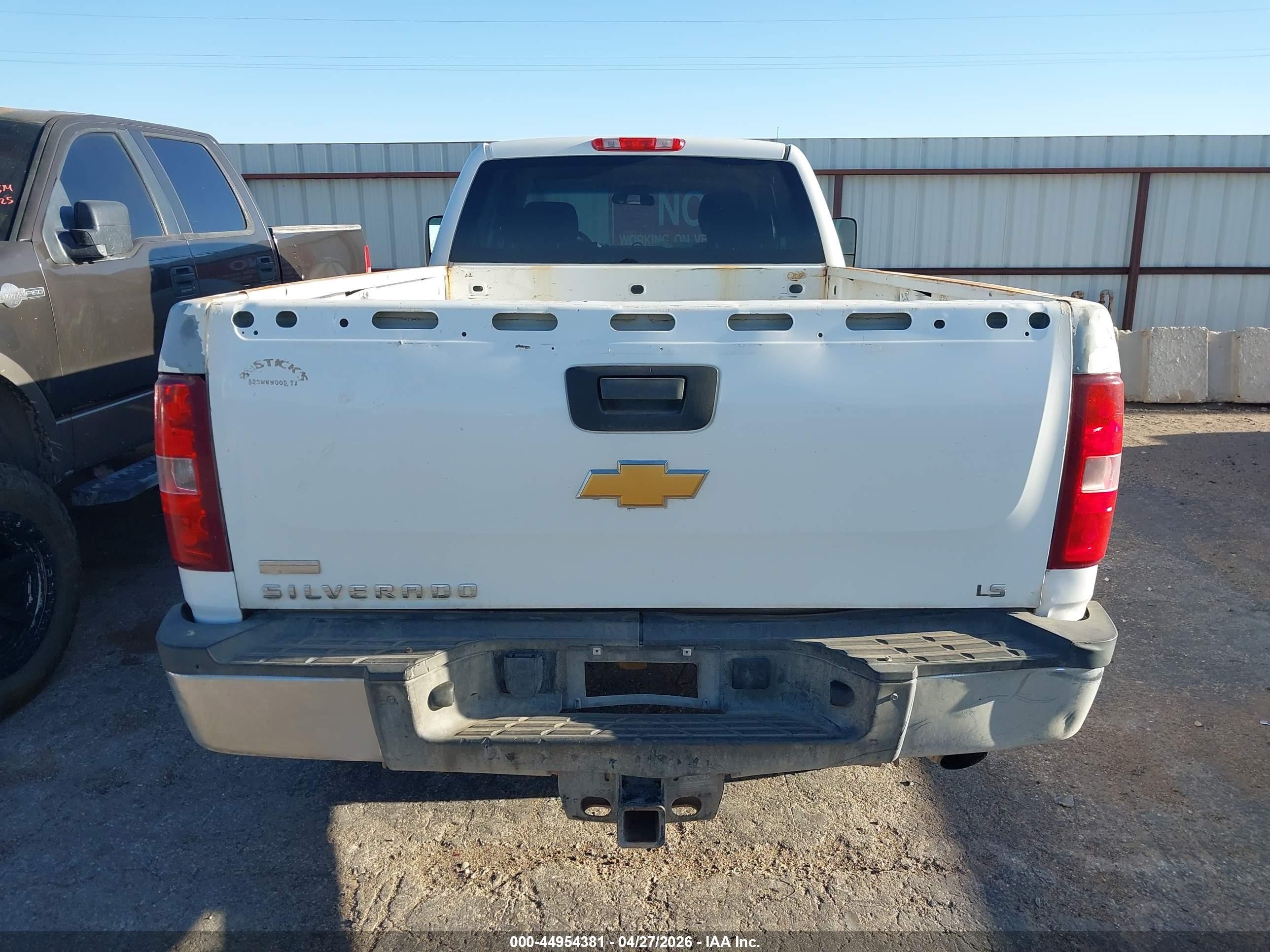 2012 Chevrolet Silverado 2500hd Work Truck White vin: 1GC2KVCGXCZ317356