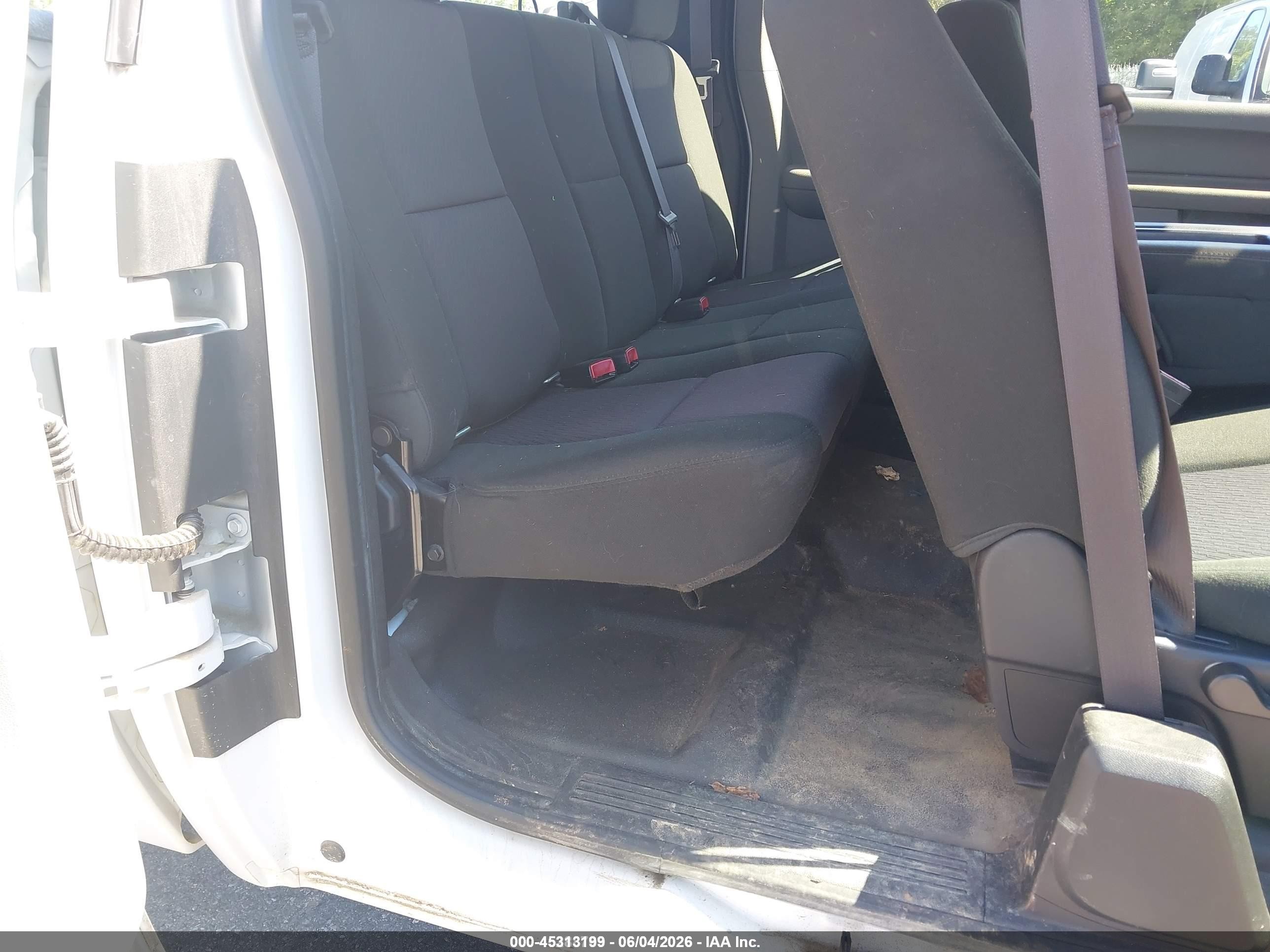 2013 Chevrolet Silverado 2500hd Work Truck White vin: 1GC2KVCGXDZ124612