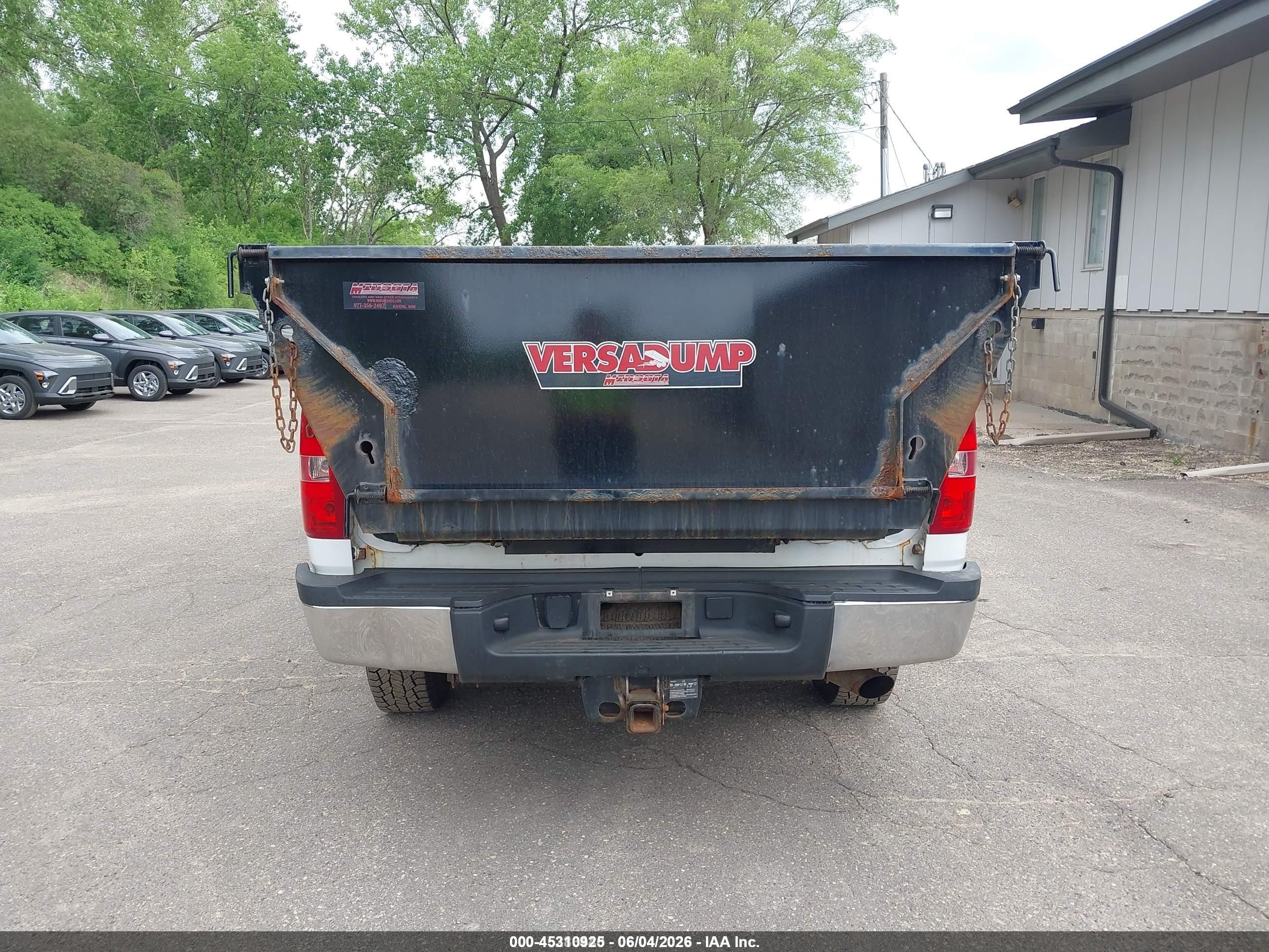 2013 Chevrolet Silverado 2500hd Work Truck White vin: 1GC2KVCGXDZ200488