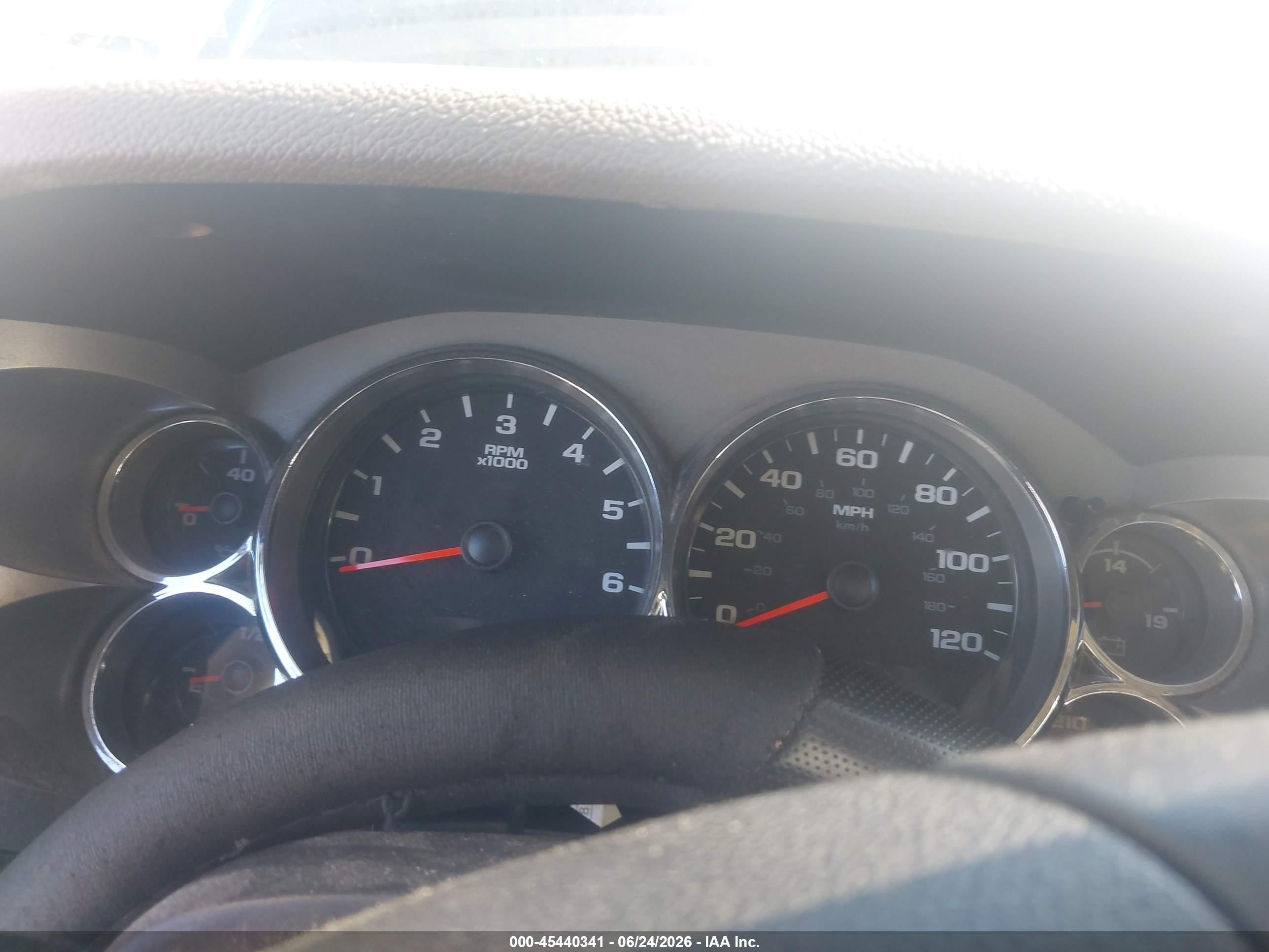 2013 Chevrolet Silverado 2500hd Work Truck Silver vin: 1GC2KVCGXDZ414154