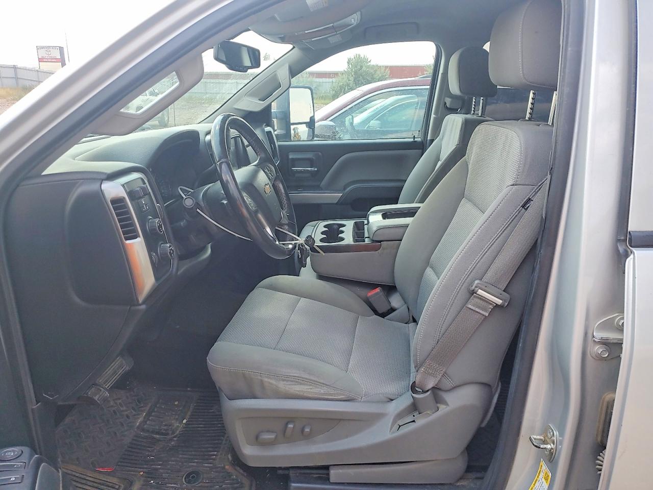 2016 Chevrolet Silverado K2500 Heavy Duty Lt Silver vin: 1GC2KVEG0GZ206351