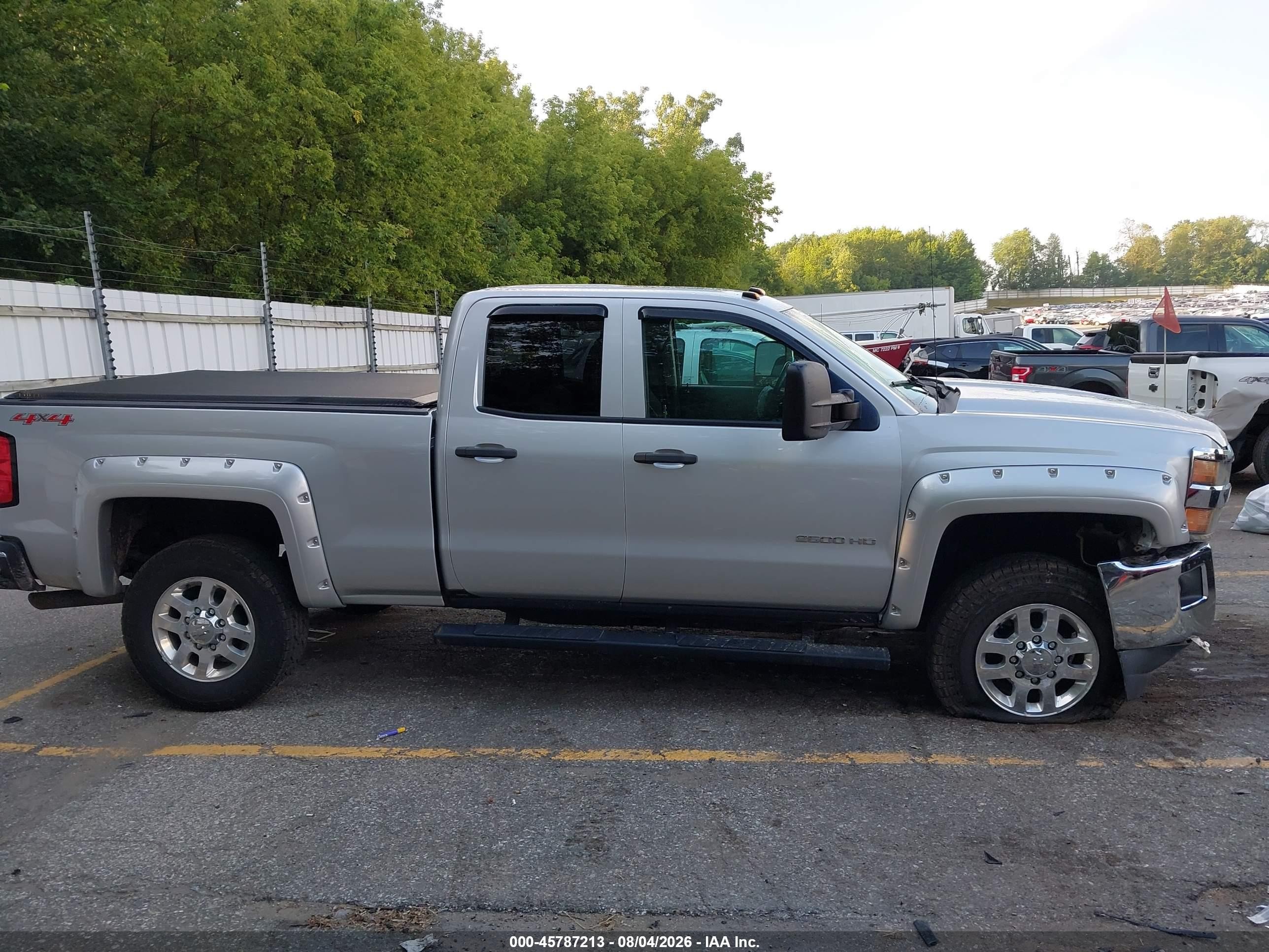 2015 Chevrolet Silverado 2500hd Lt Silver vin: 1GC2KVEG2FZ131196