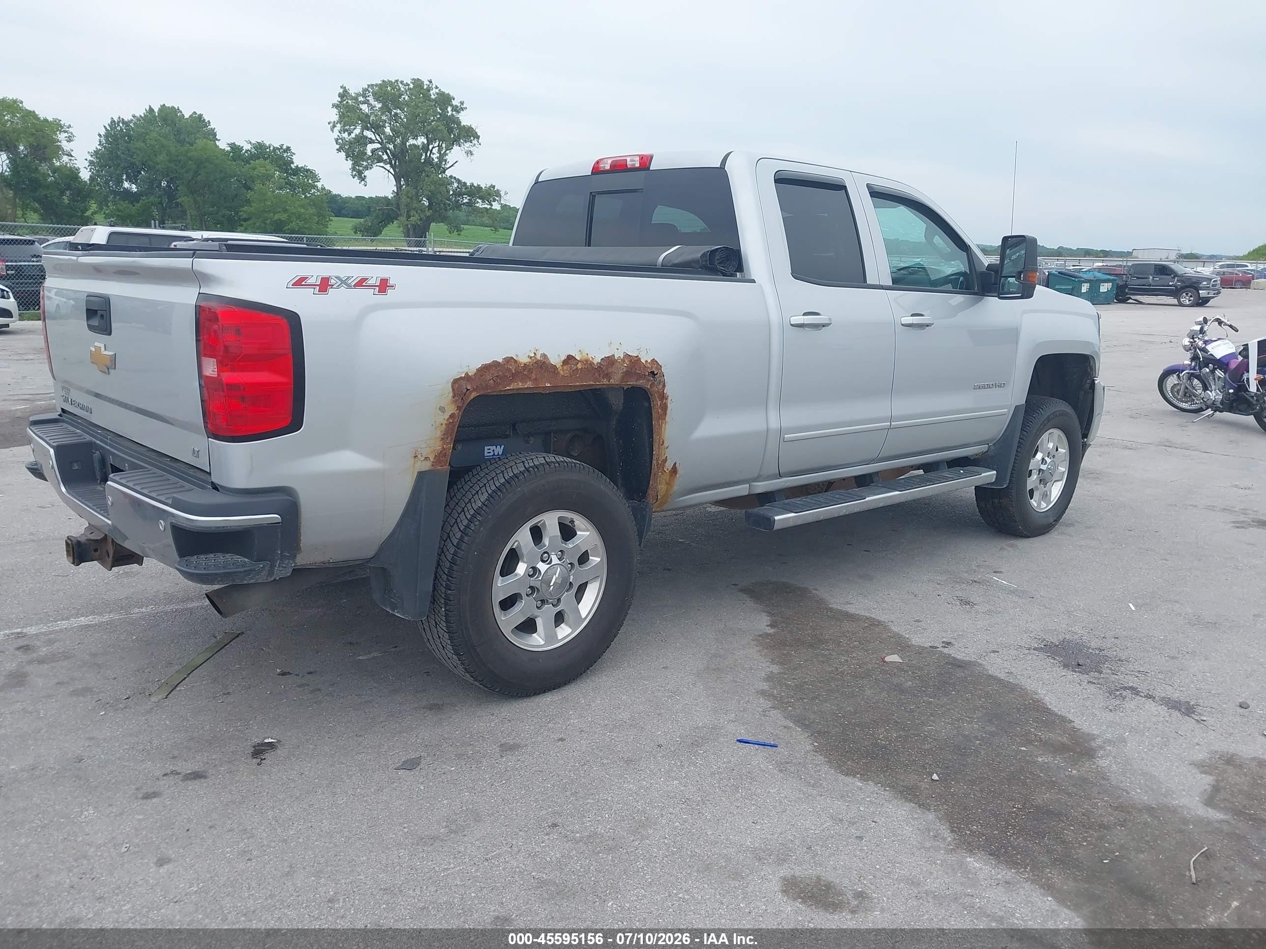 2015 Chevrolet Silverado 2500hd Built After Aug 14 Lt White vin: 1GC2KVEG3FZ511132