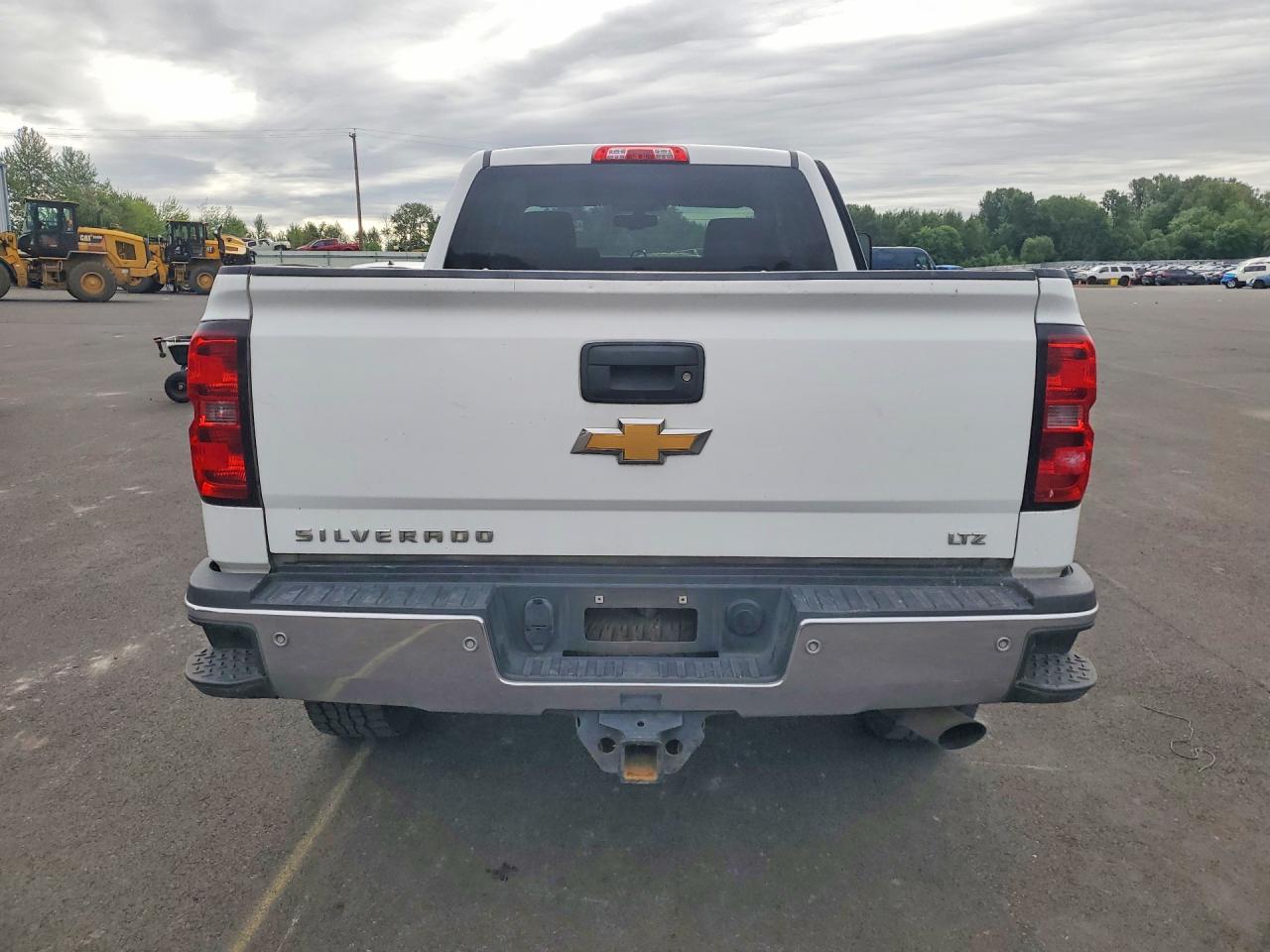2015 Chevrolet Silverado K2500 Heavy Duty Lt Белый vin: 1GC2KVEG4FZ102556