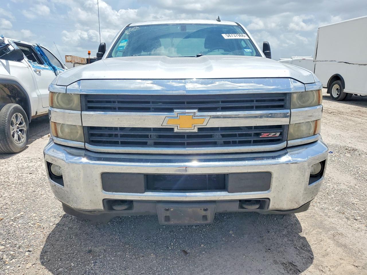 2015 Chevrolet 2500 4x4 Silver vin: 1GC2KVEG6FZ144193