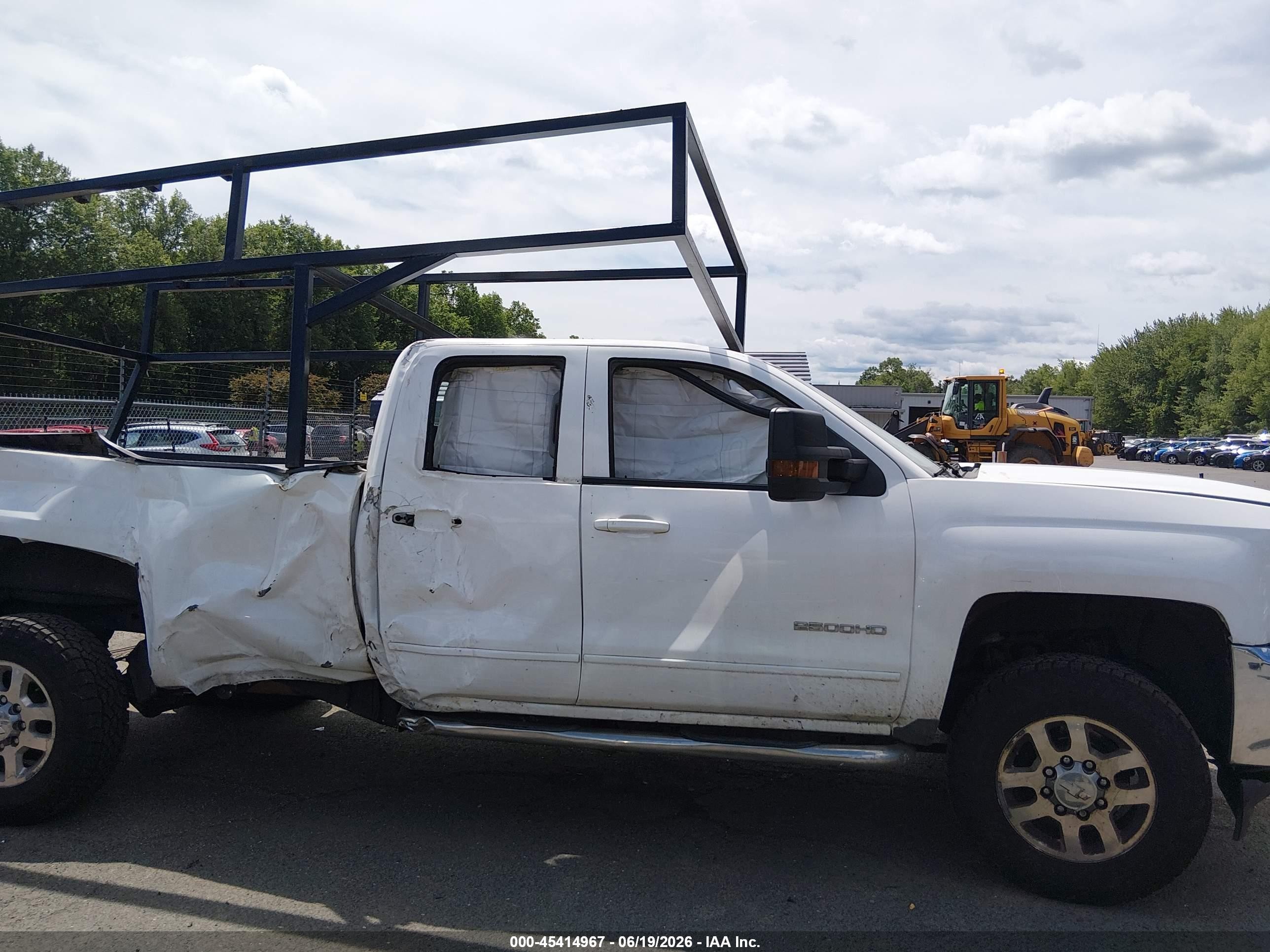 2015 Chevrolet Silverado 2500hd Built After Aug 14 Lt White vin: 1GC2KVEG6FZ531763