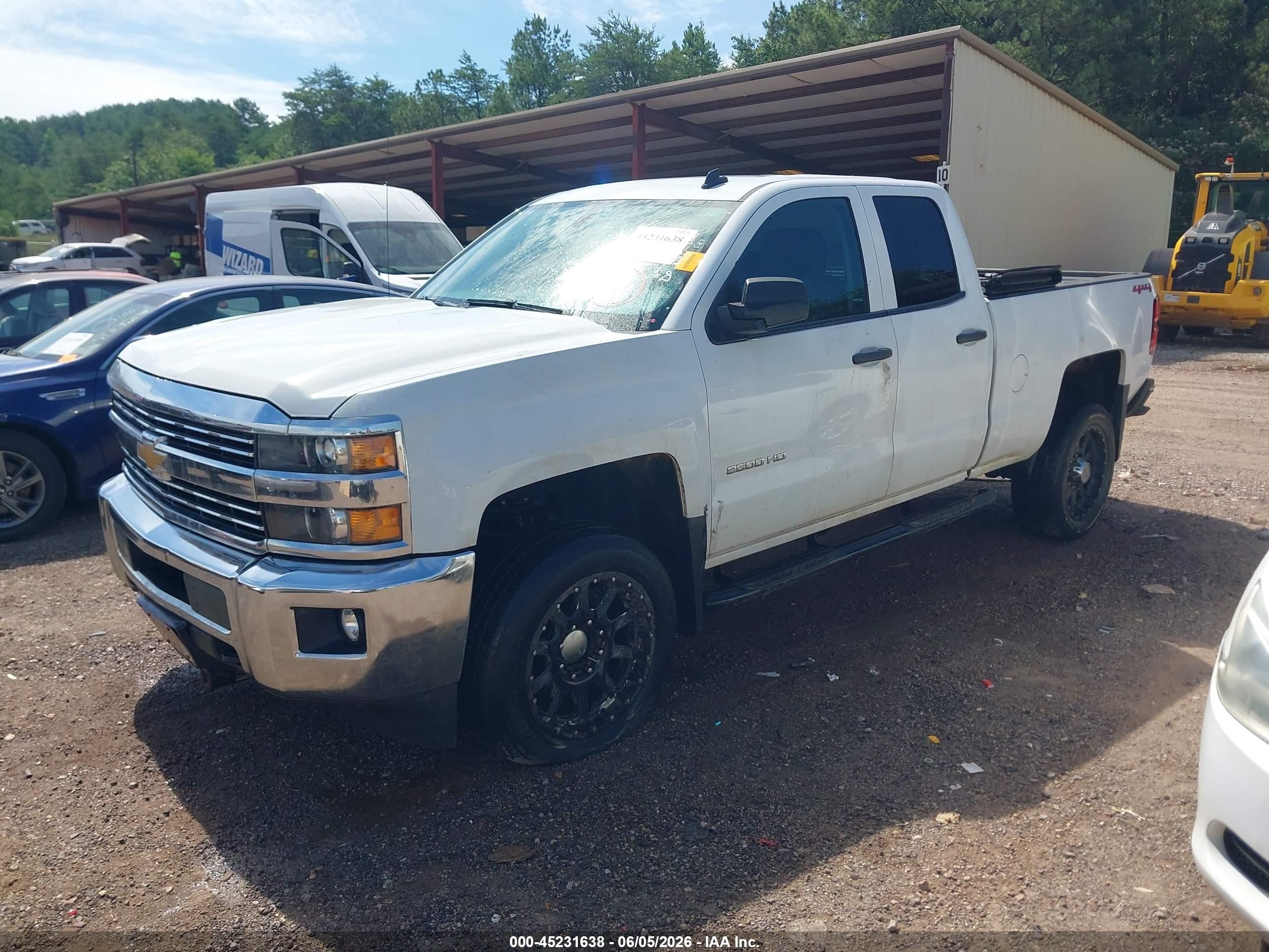 2015 Chevrolet Silverado 2500hd Lt White vin: 1GC2KVEG9FZ103962