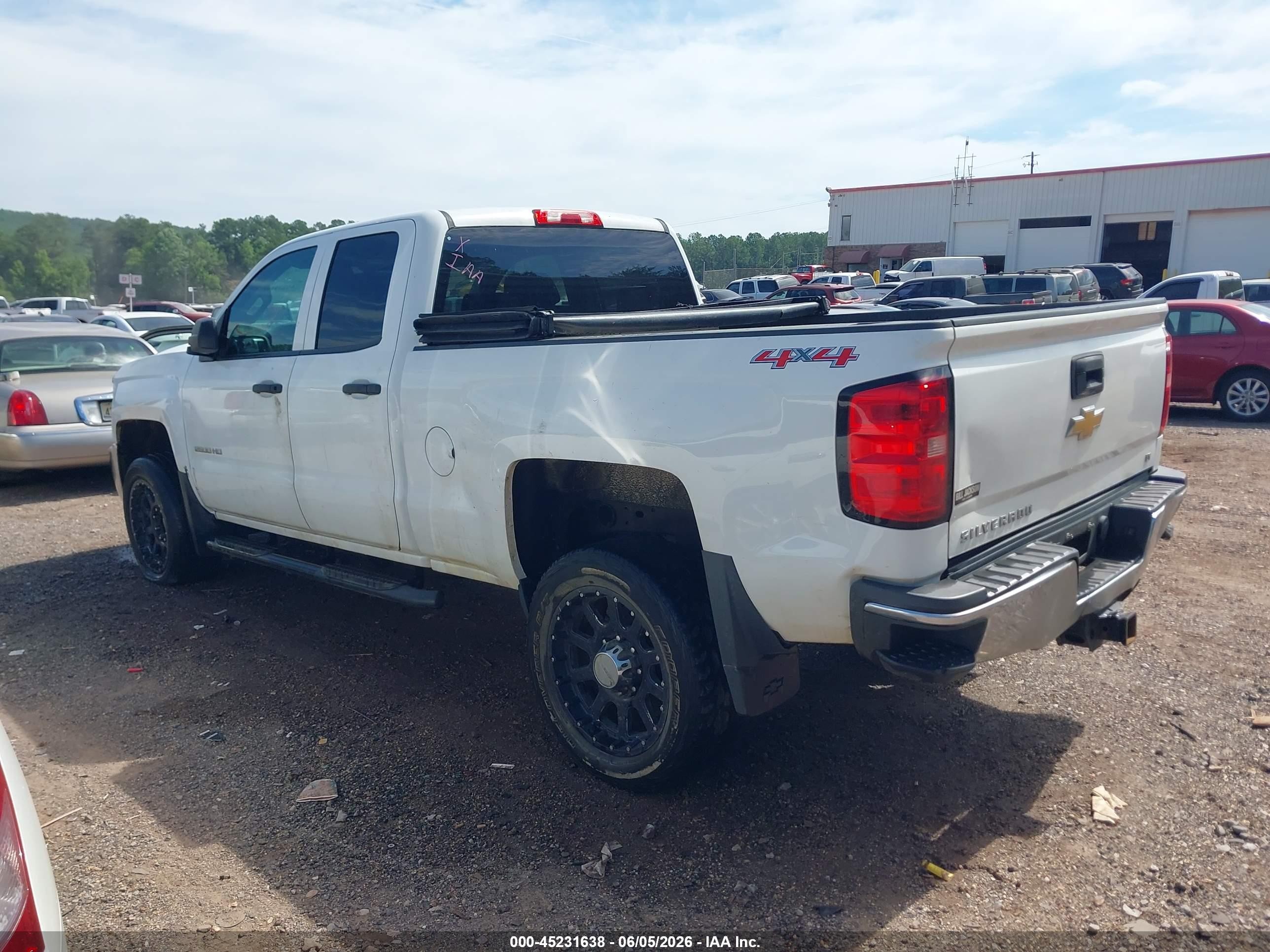 2015 Chevrolet Silverado 2500hd Lt White vin: 1GC2KVEG9FZ103962