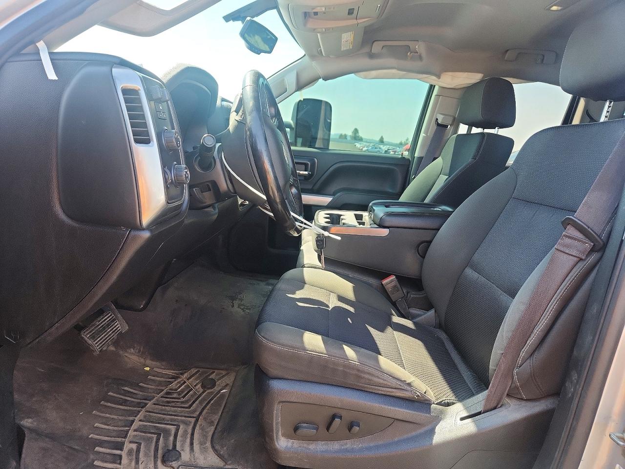 2015 Chevrolet Silverado K2500 Heavy Duty Lt Silver vin: 1GC2KVEG9FZ129221
