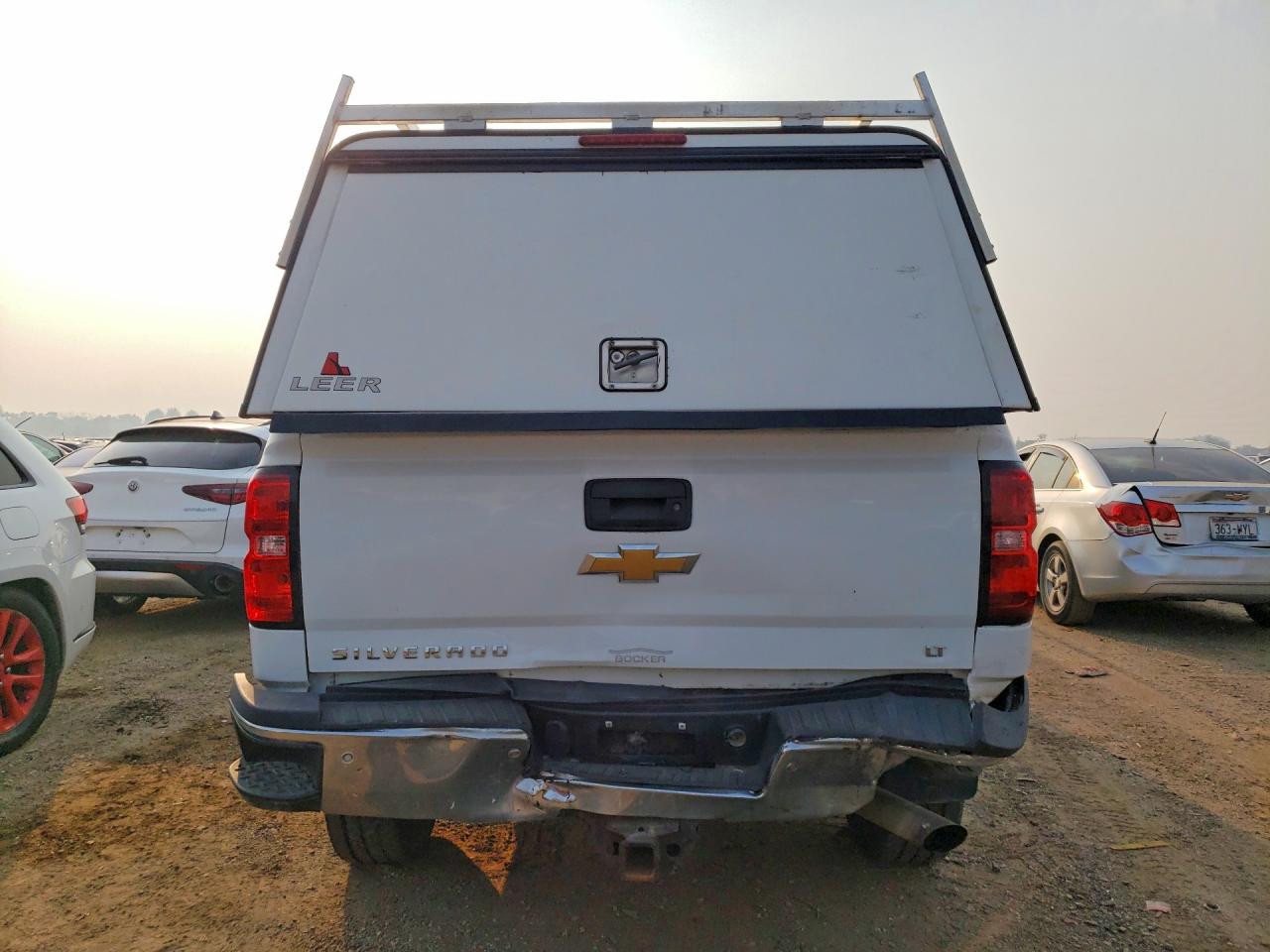 2018 Chevrolet Silverado K2500 Heavy Duty Lt White vin: 1GC2KVEG9JZ223723