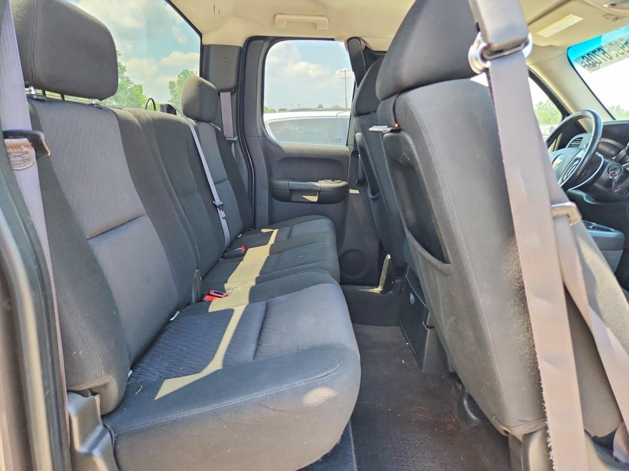 2011 Chevrolet Silverado K2500 Heavy Duty Lt Gray vin: 1GC2KXC88BZ176161