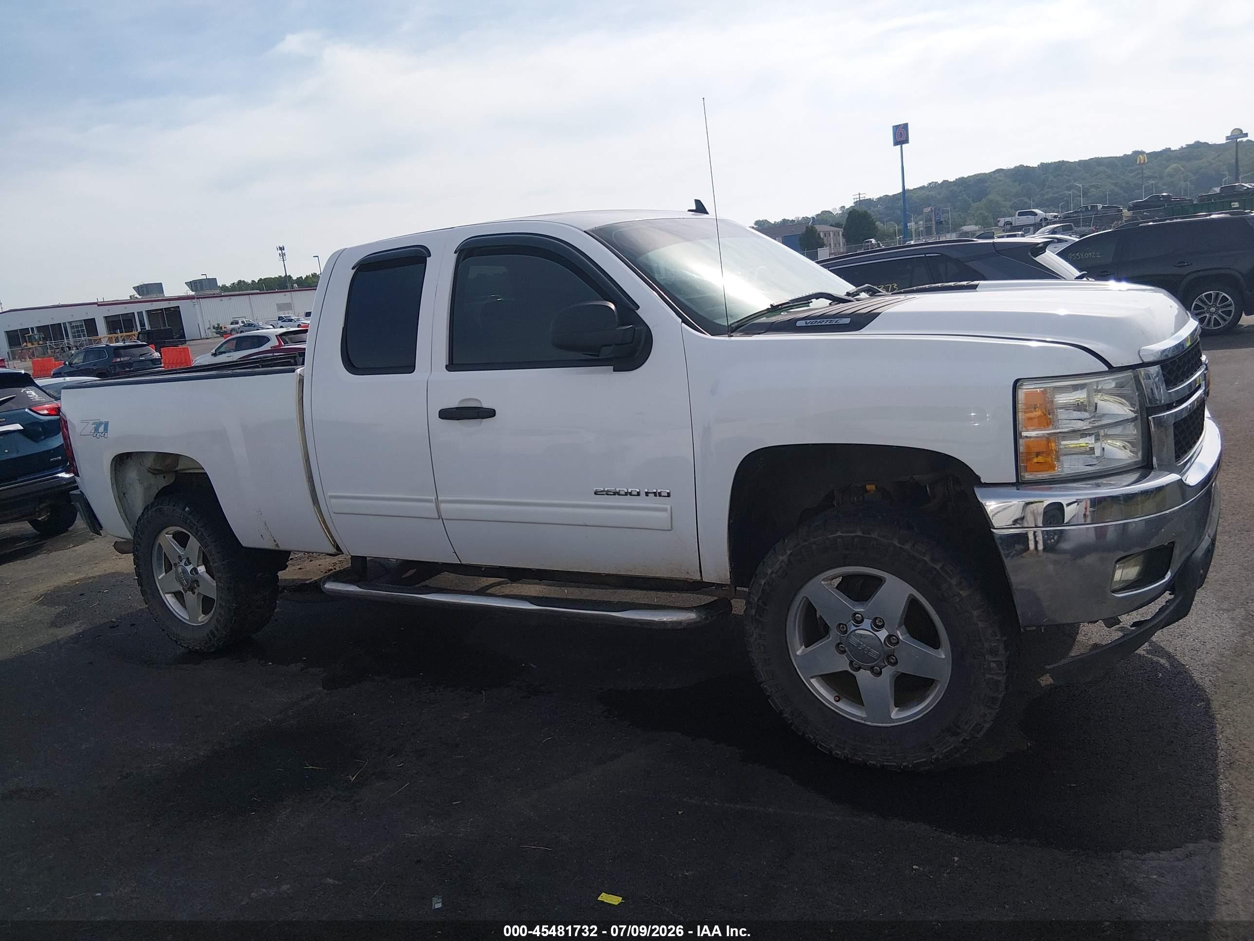 2013 Chevrolet Silverado 2500hd Lt White vin: 1GC2KXCB6DZ355877