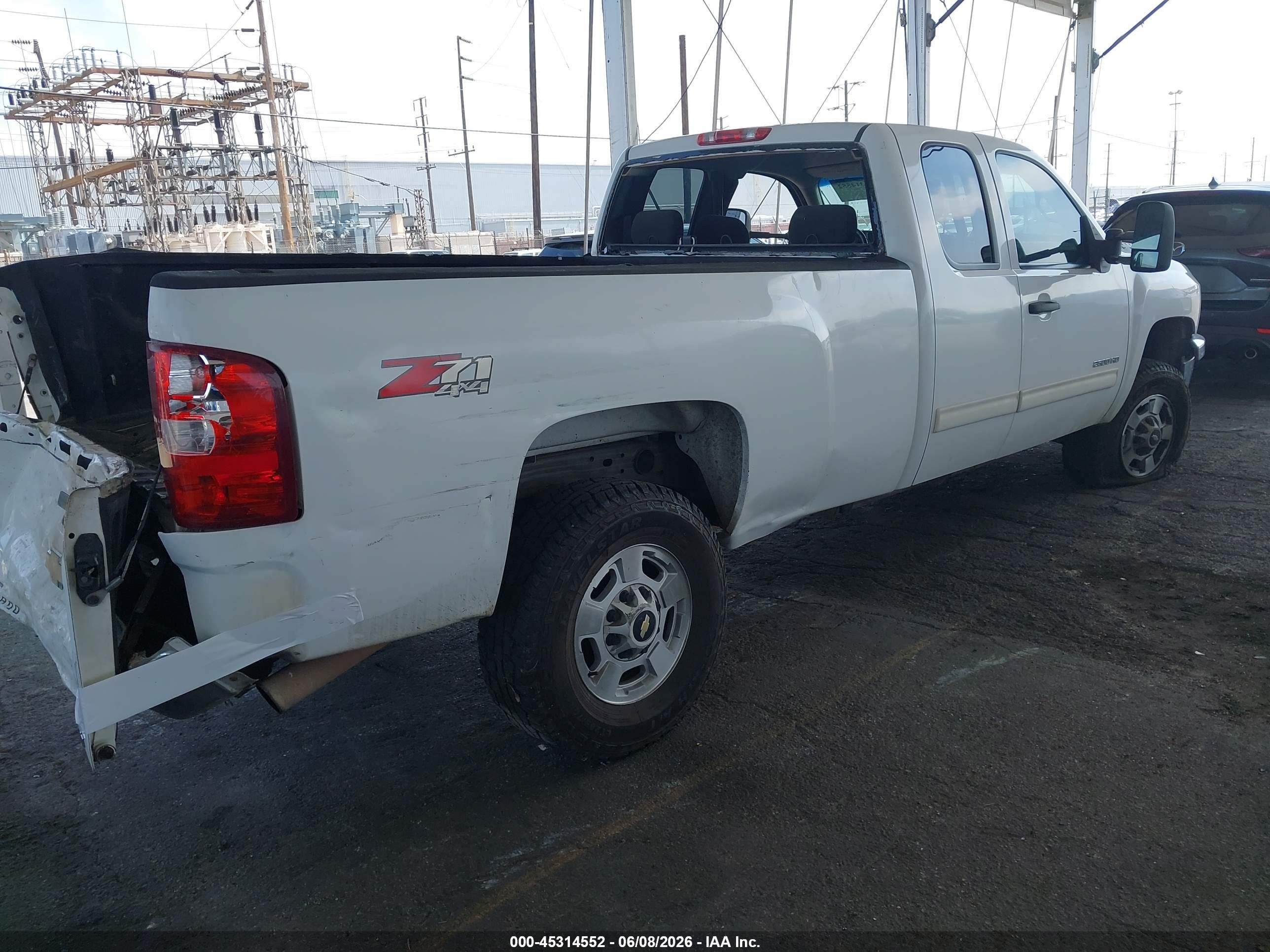 2011 Chevrolet Silverado 2500hd Lt White vin: 1GC2KXCG7BZ190897