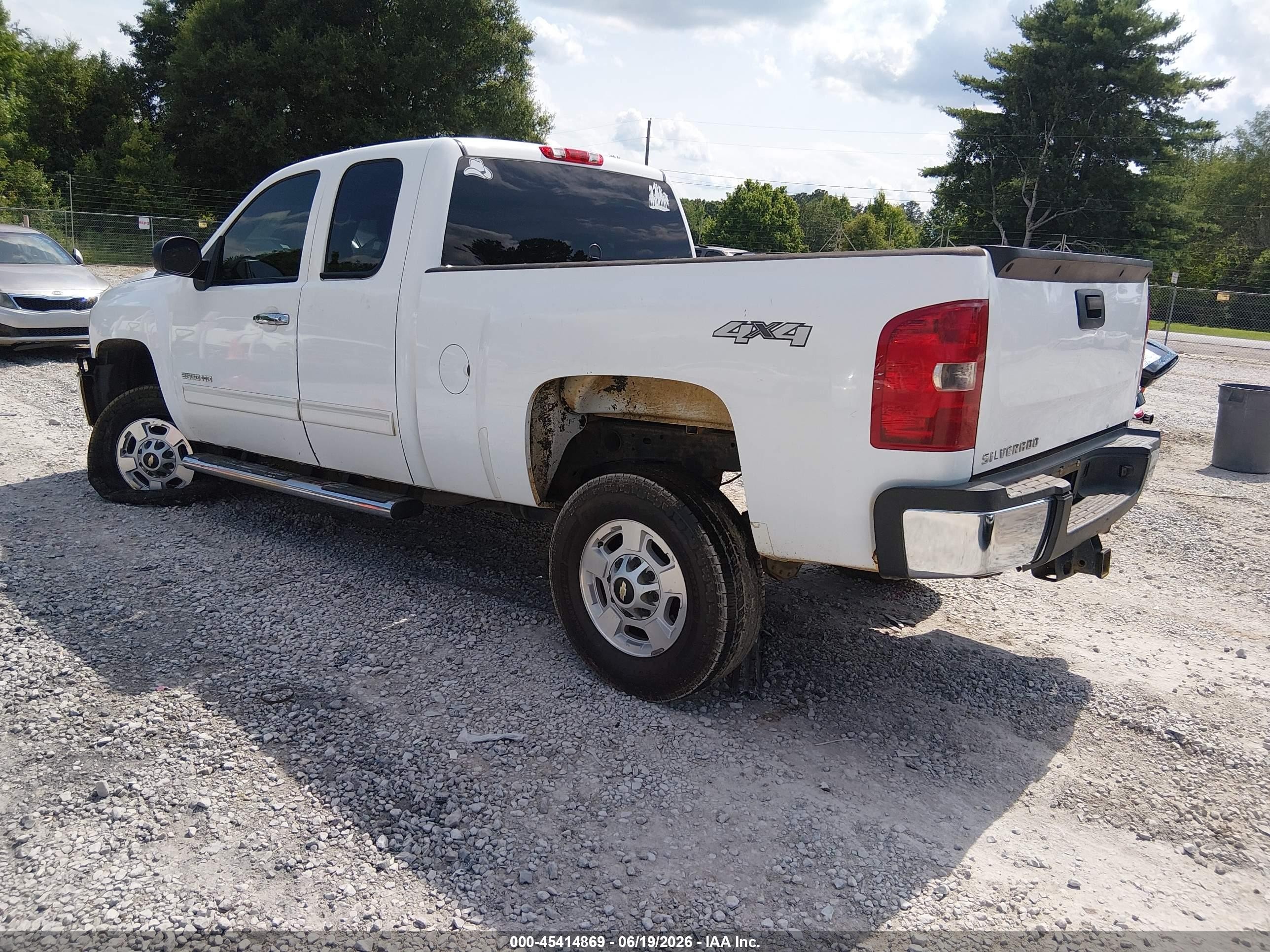 2013 Chevrolet Silverado 2500hd Lt White vin: 1GC2KXCG7DZ207748