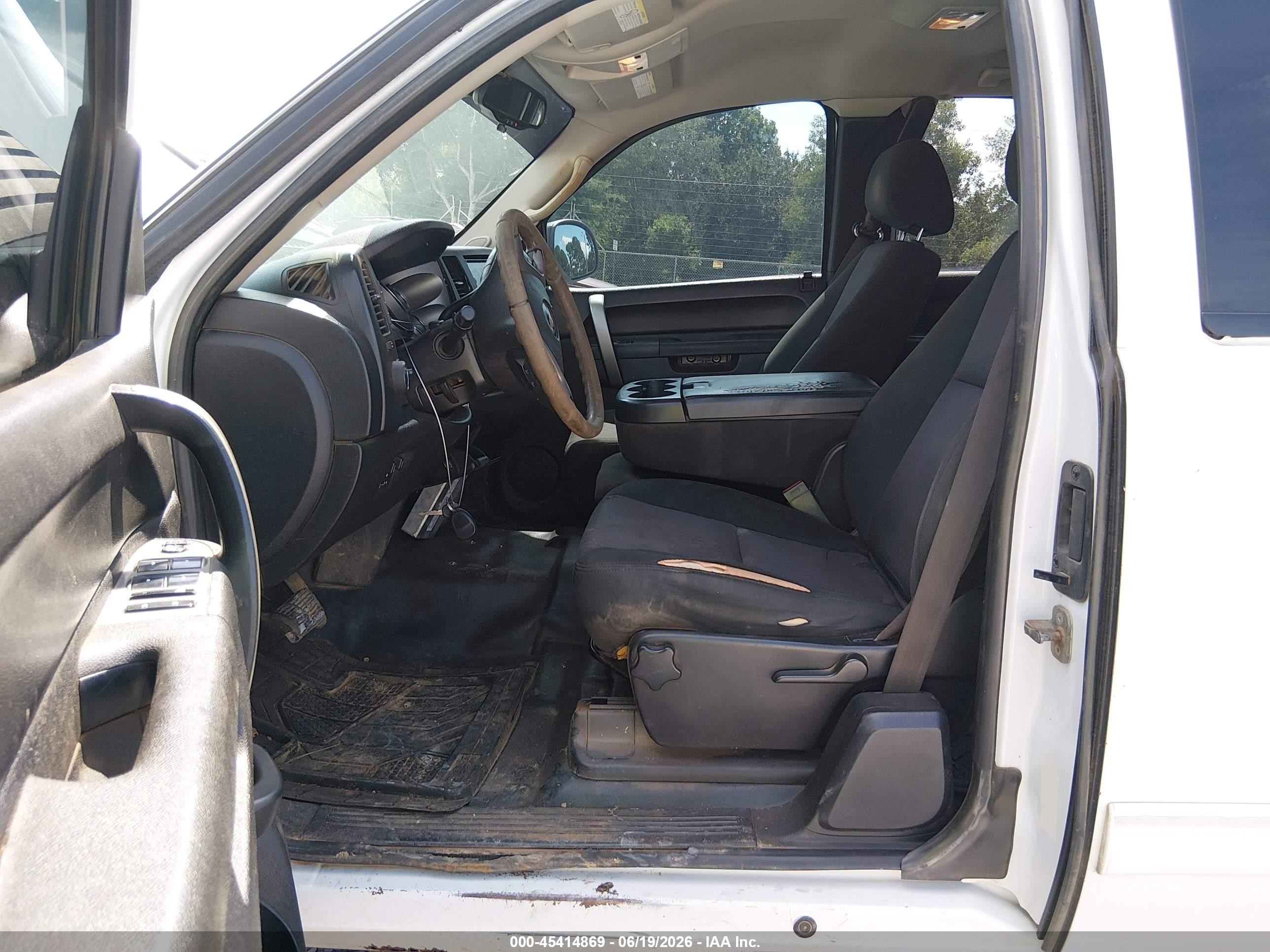 2013 Chevrolet Silverado 2500hd Lt White vin: 1GC2KXCG7DZ207748