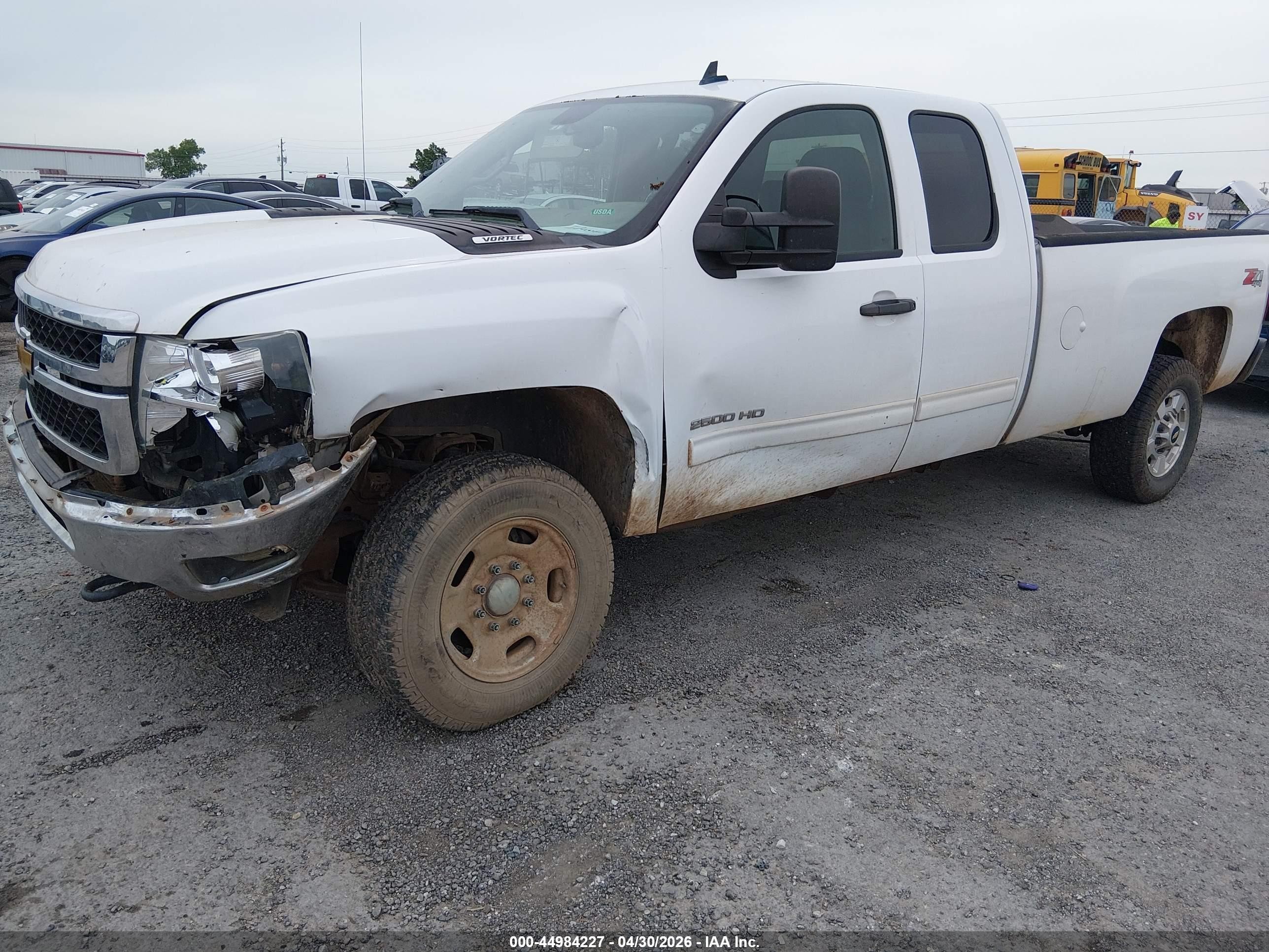 2011 Chevrolet Silverado 2500hd Lt Белый vin: 1GC2KXCG8BZ371782