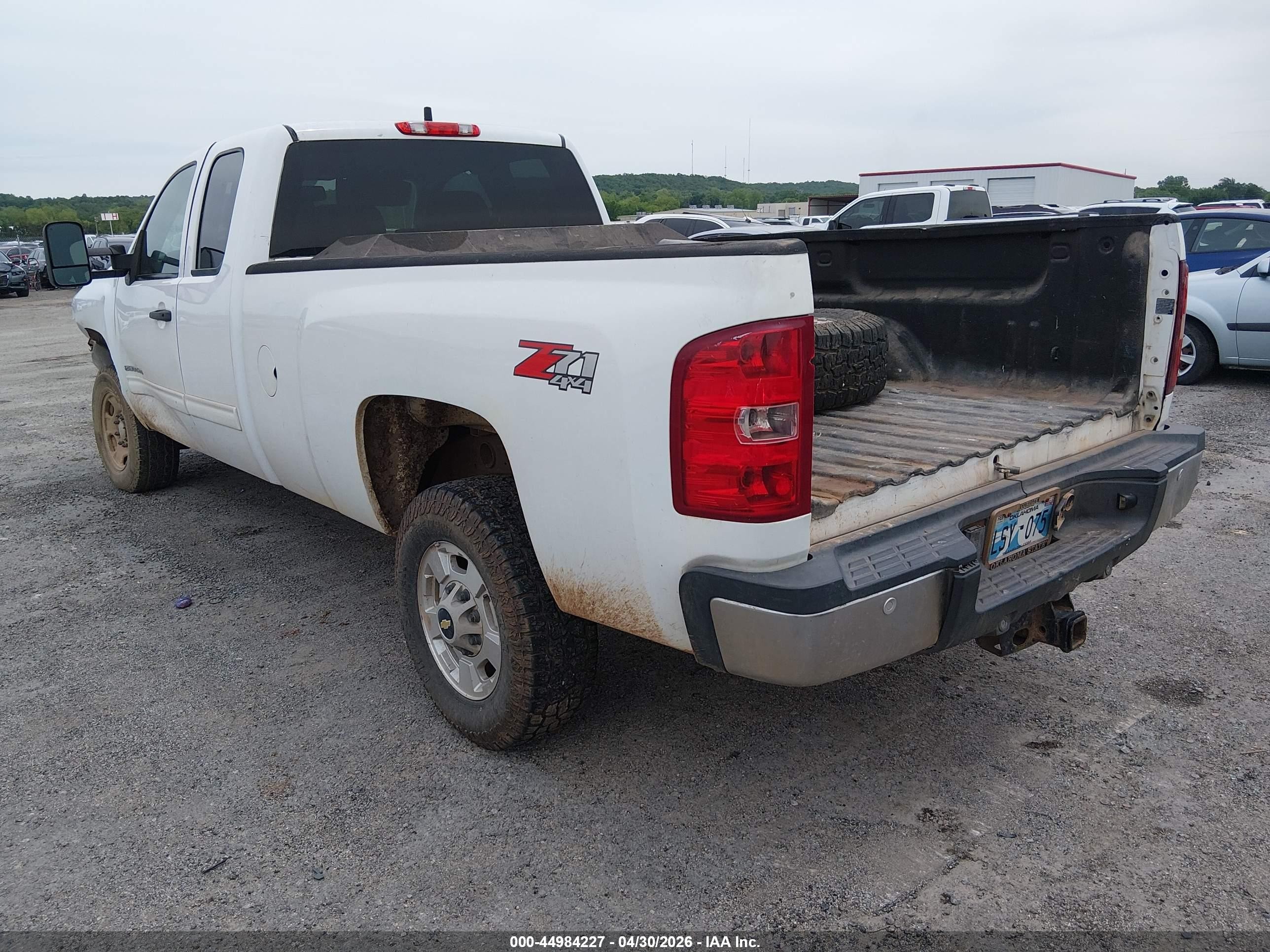 2011 Chevrolet Silverado 2500hd Lt Белый vin: 1GC2KXCG8BZ371782