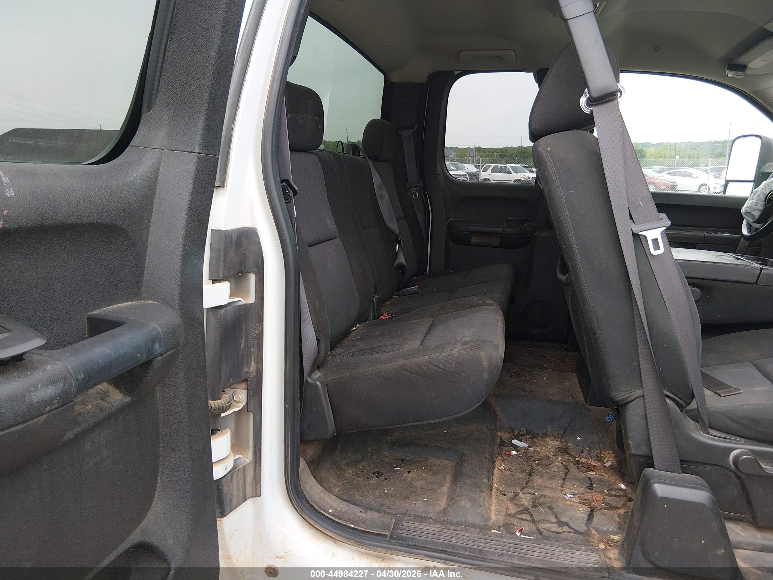 2011 Chevrolet Silverado 2500hd Lt Белый vin: 1GC2KXCG8BZ371782