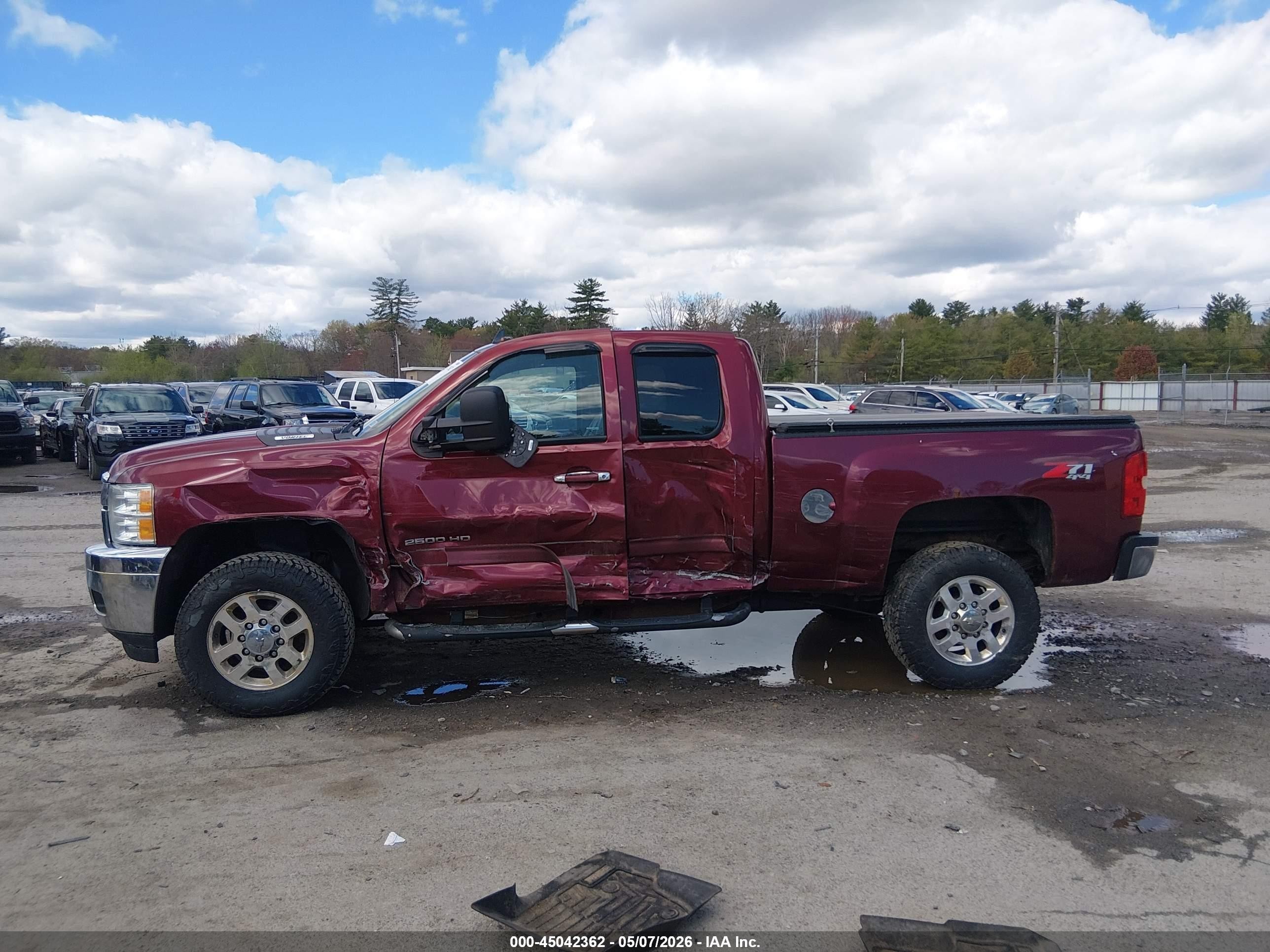 2013 Chevrolet Silverado 2500hd Ltz Red vin: 1GC2KYCG0DZ397009
