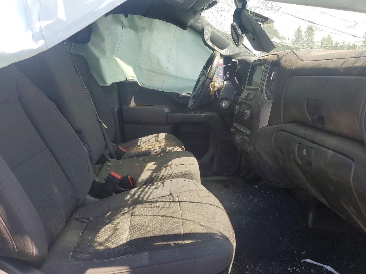 2022 Chevrolet K2500 Silverado Silver vin: 1GC2YMEYXNF228471