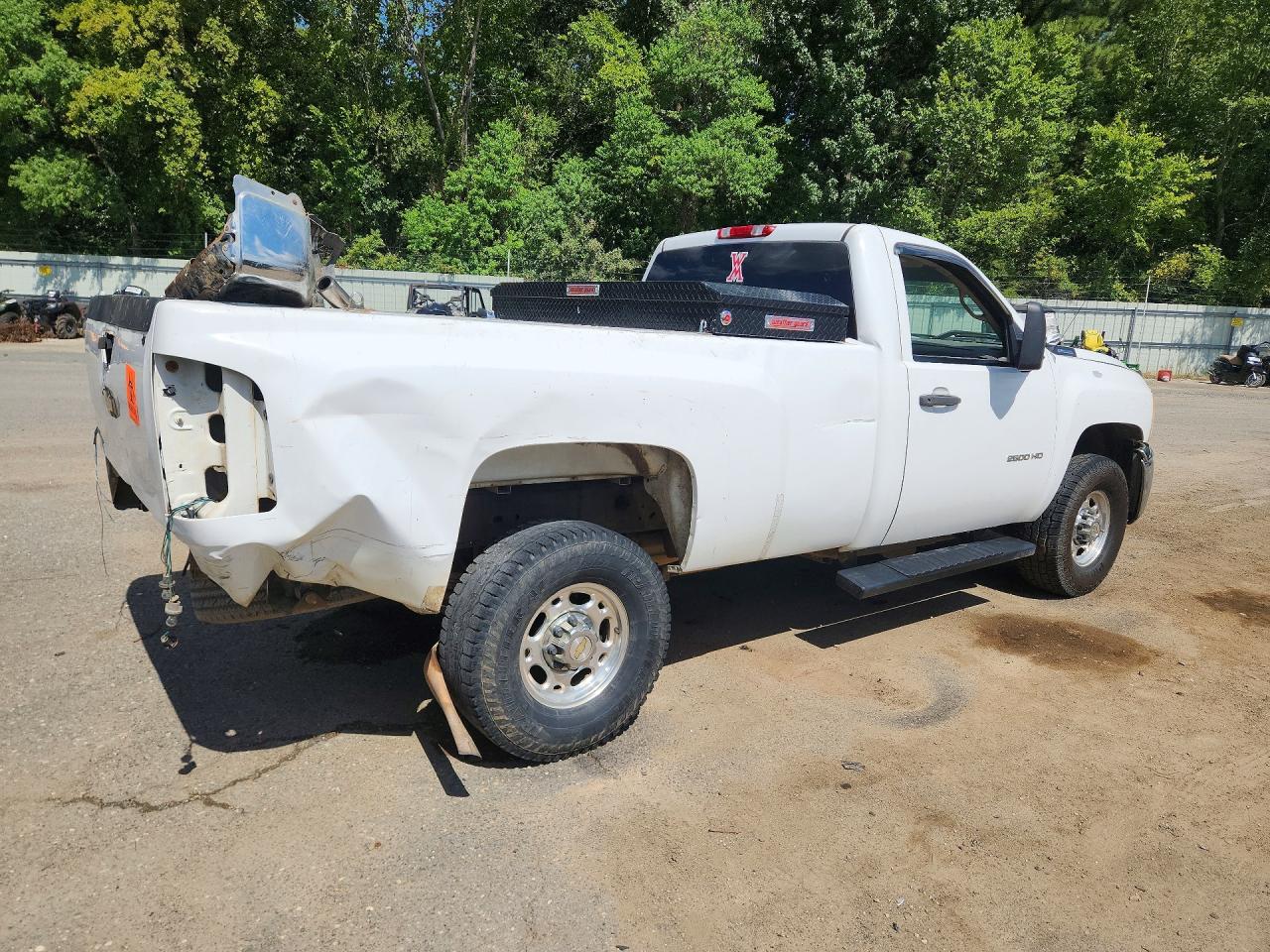 2010 Chevrolet Silverado C2500 Heavy Duty Белый vin: 1GC3CVBG4AF155225