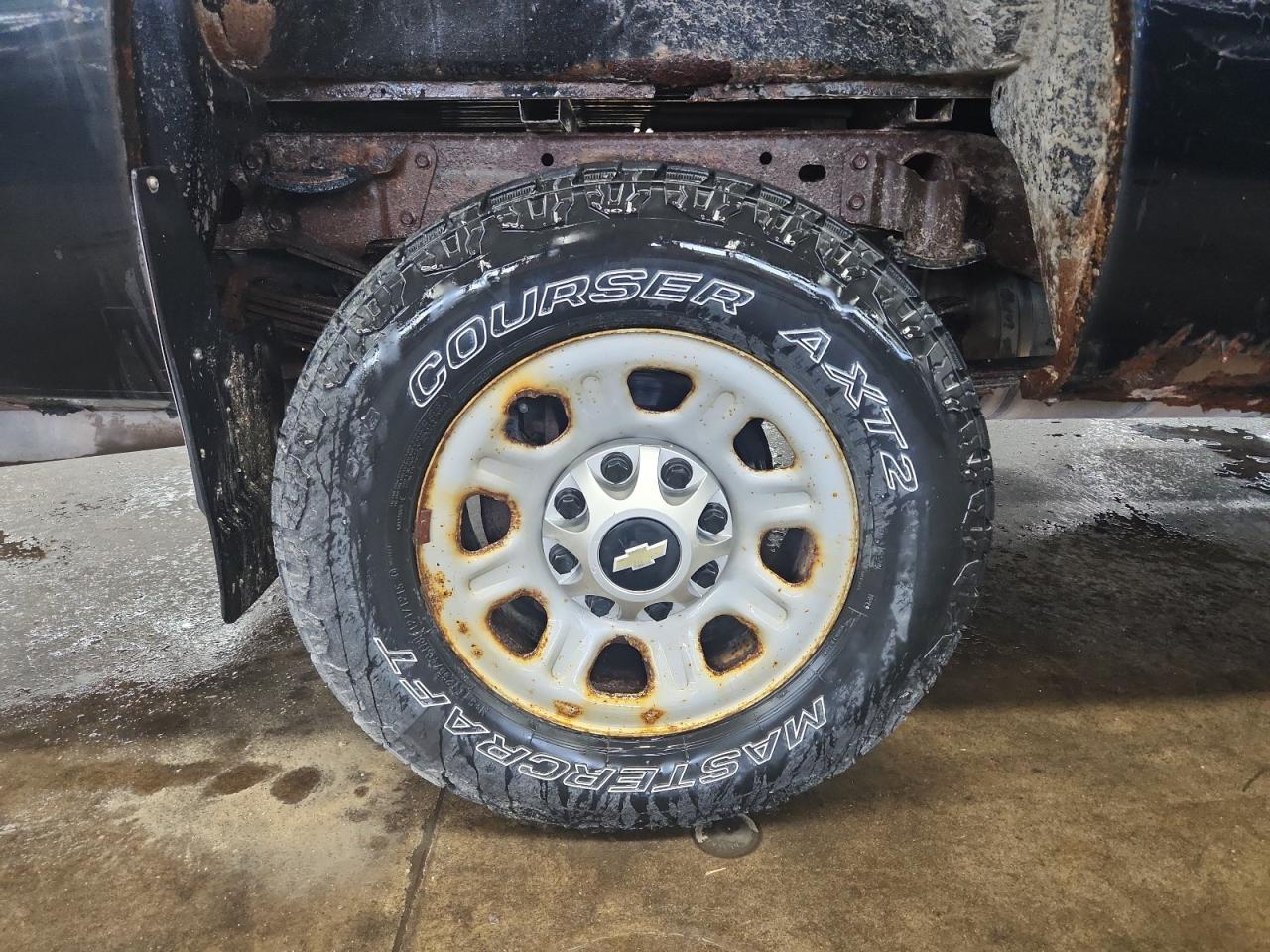 2012 Chevrolet Silverado K3500 Black vin: 1GC3KZCG1CZ175636 Damage: Right Rear Wheel, Rust, Repair Required
