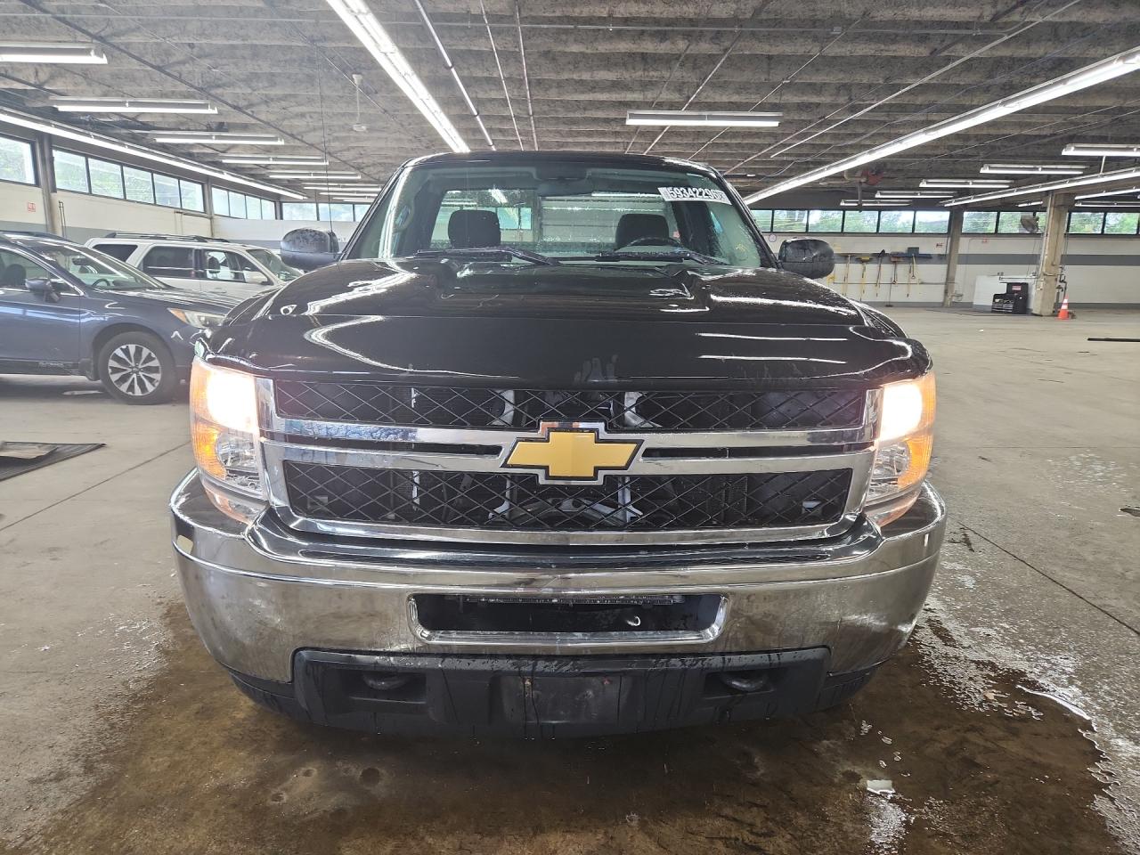2012 Chevrolet Silverado K3500 Black vin: 1GC3KZCG1CZ175636 Damage: Front Metal Bumper Chrome, Peeling, 1 To 2 Inches