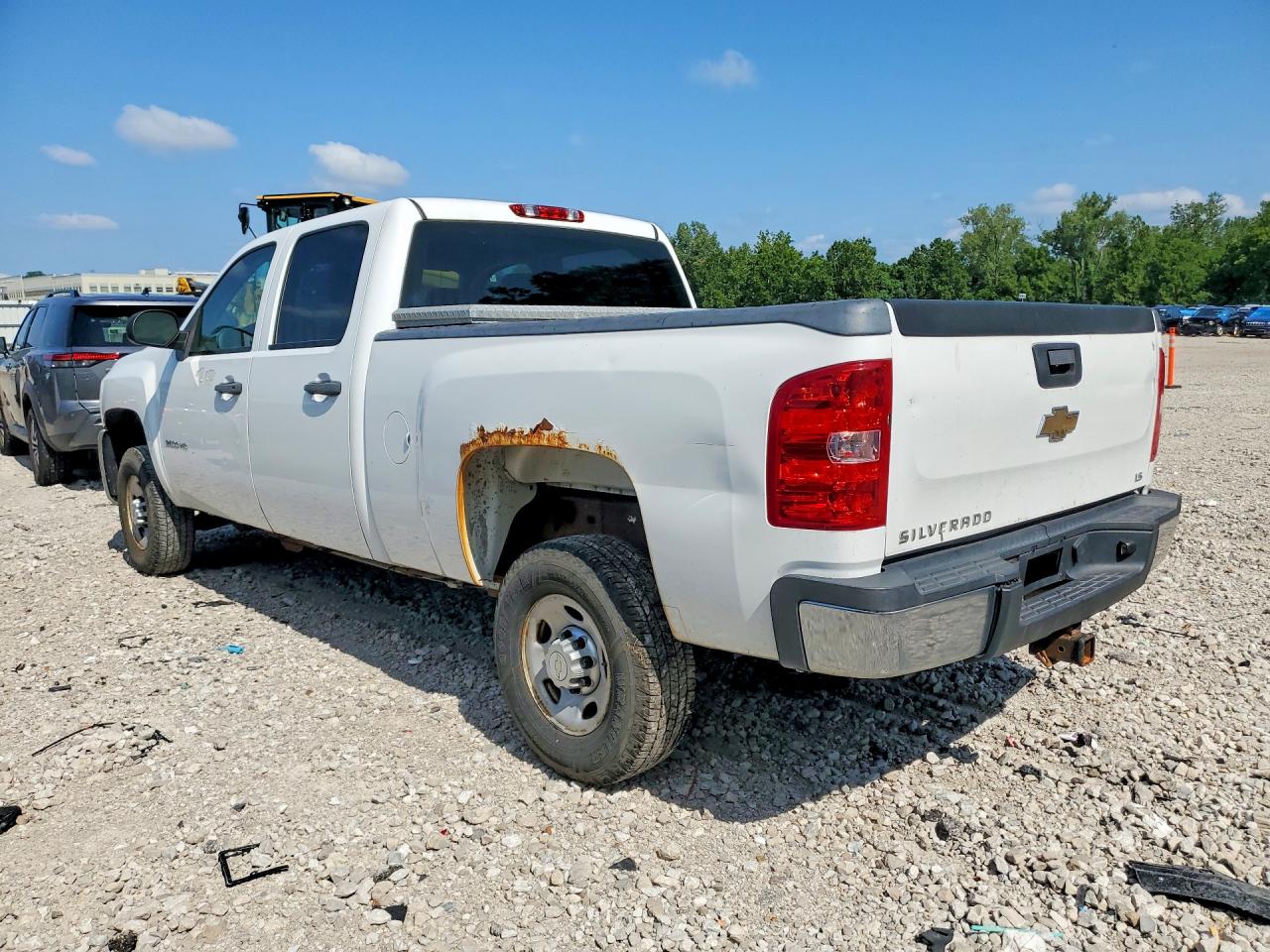 2010 Chevrolet Silverado C2500 Heavy Duty White vin: 1GC4CVBG4AF140065