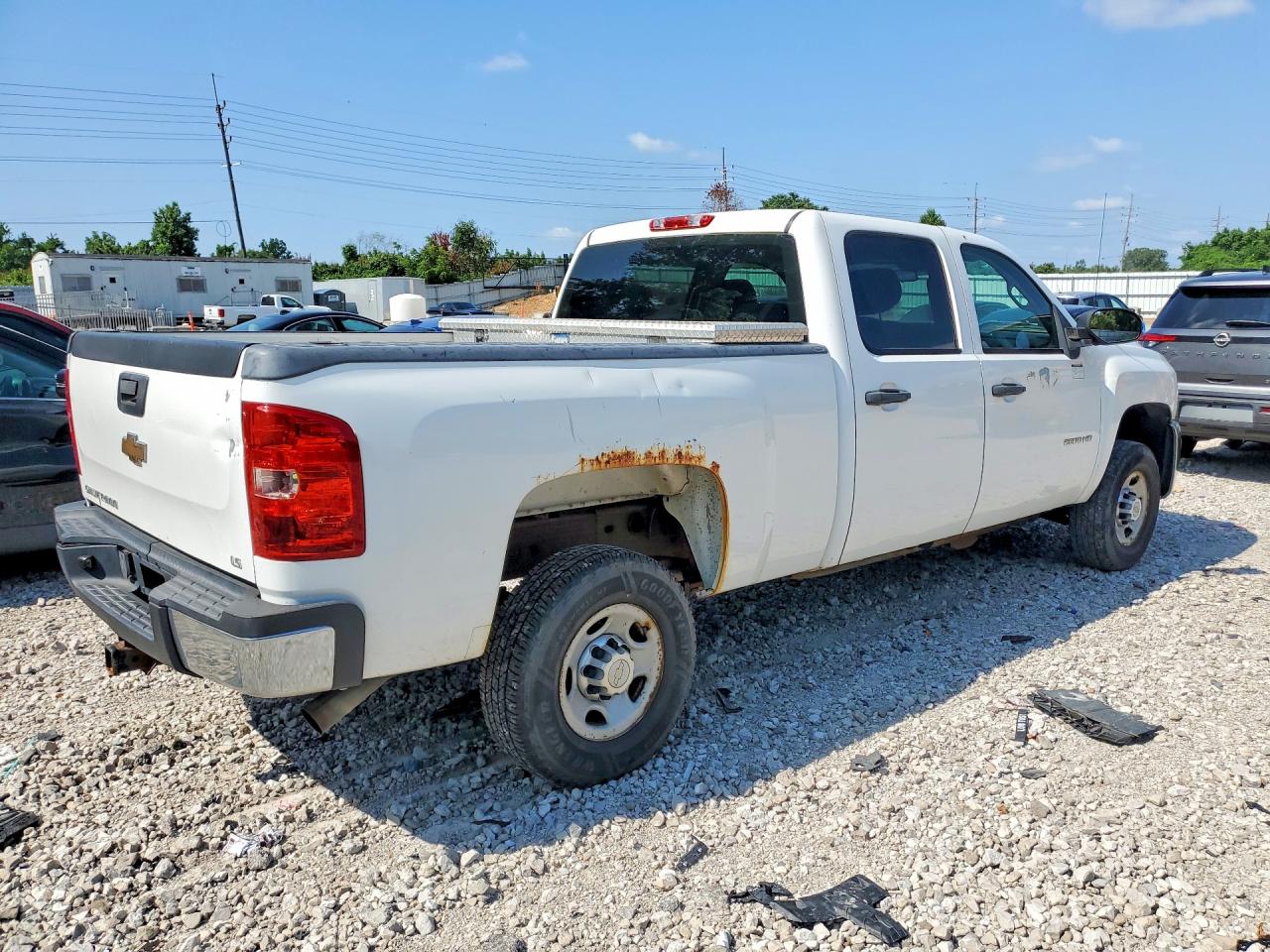 2010 Chevrolet Silverado C2500 Heavy Duty White vin: 1GC4CVBG4AF140065