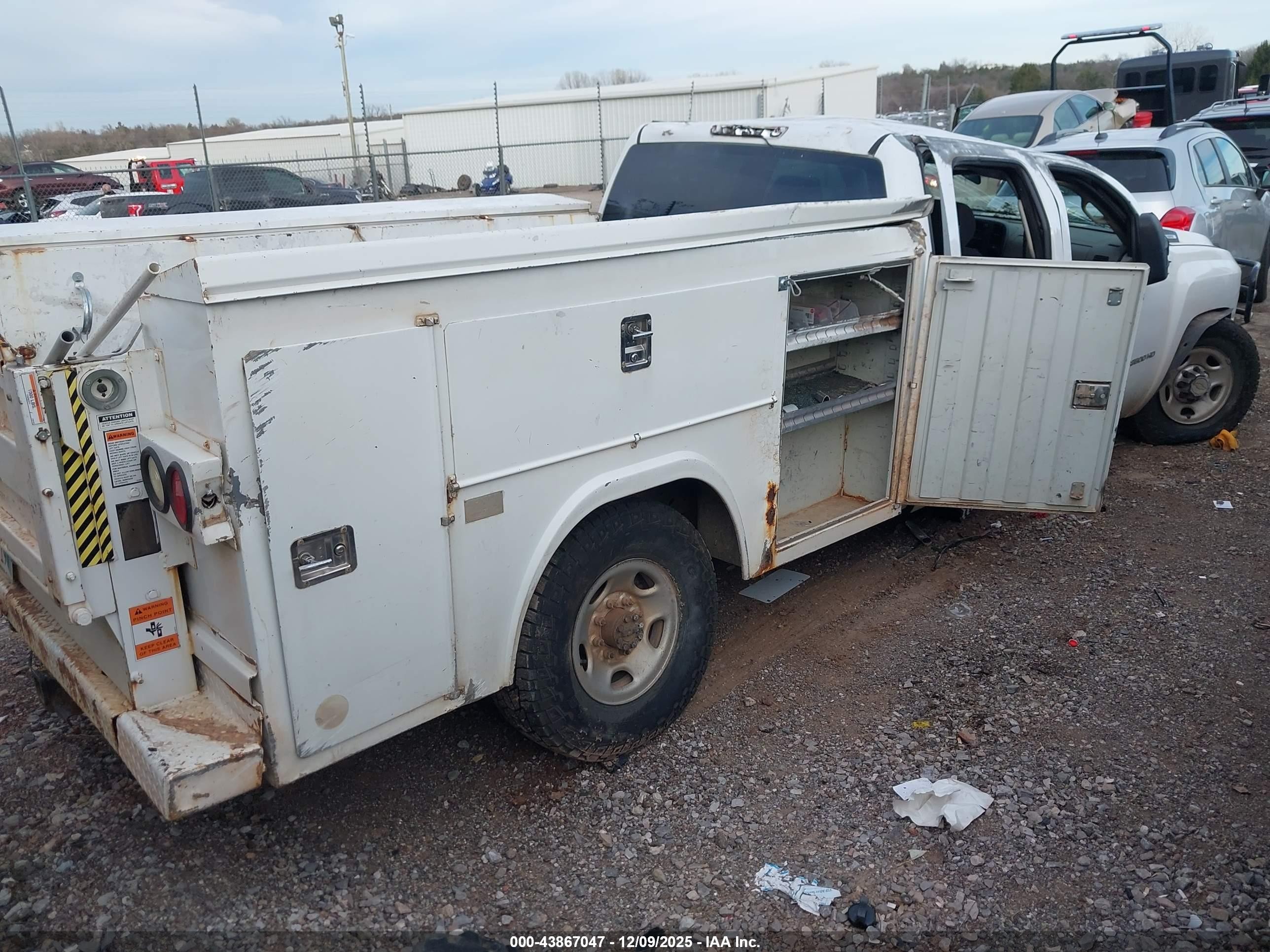 2010 Chevrolet Silverado 2500hd Work Truck White vin: 1GC4CVBG6AF157126