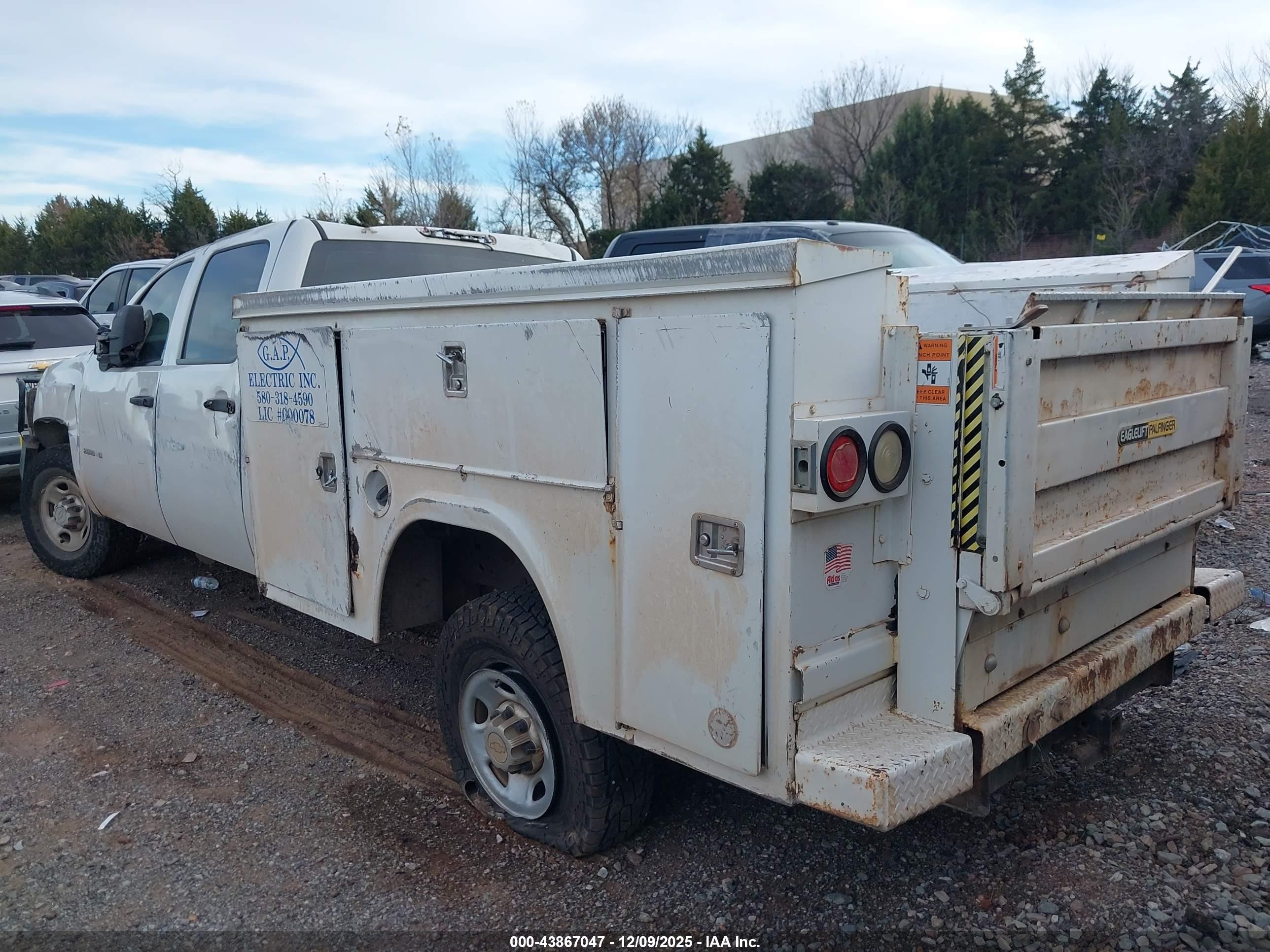 2010 Chevrolet Silverado 2500hd Work Truck White vin: 1GC4CVBG6AF157126