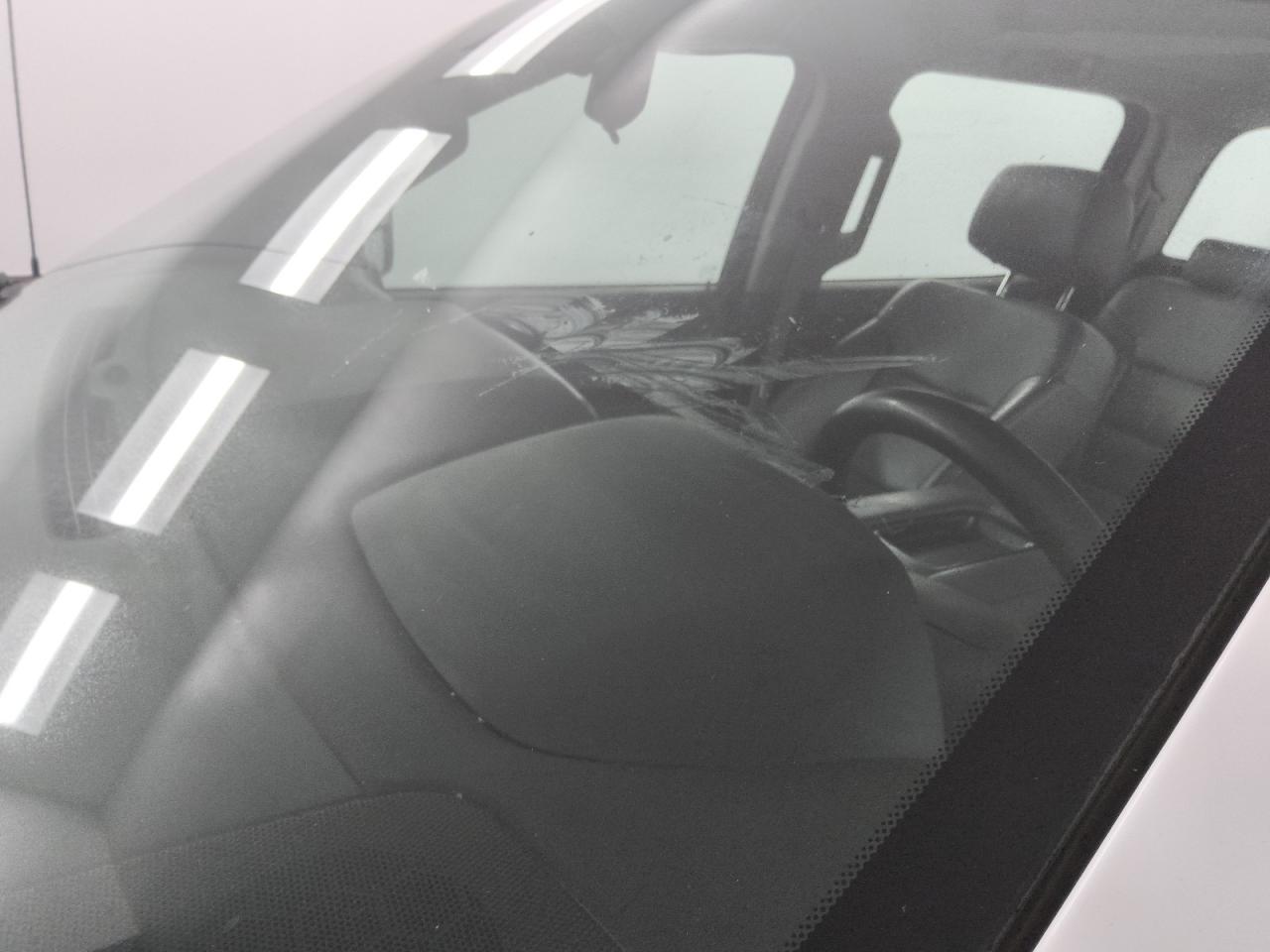 2015 Chevrolet Silverado C3500 White vin: 1GC4CYCG5FF595126 Damage: Windshield, Broken, Replacement Required