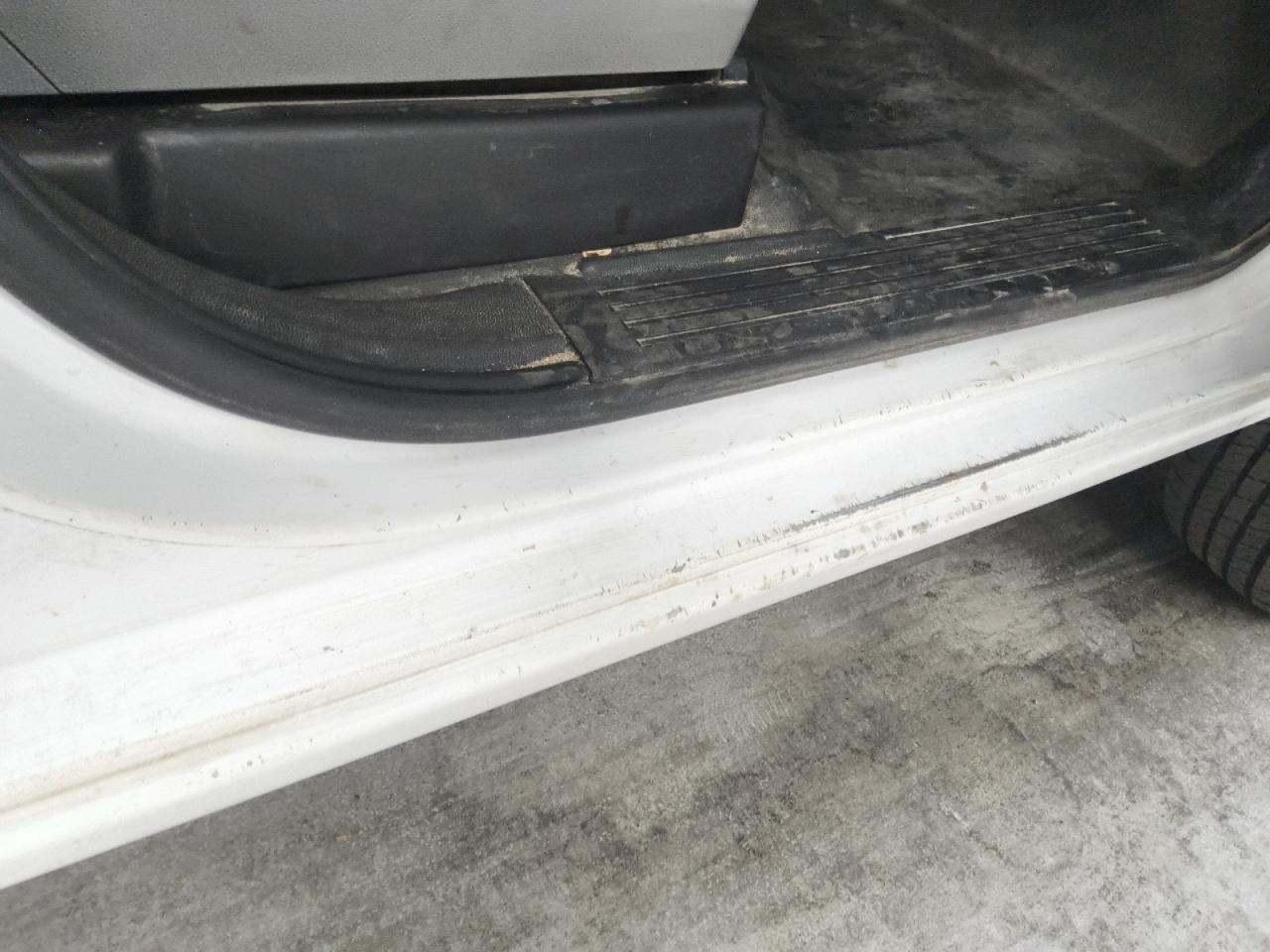2015 Chevrolet Silverado C3500 White vin: 1GC4CYCG5FF595126 Damage: Right Rocker Panel, Multiple Scratches Heavy, 3