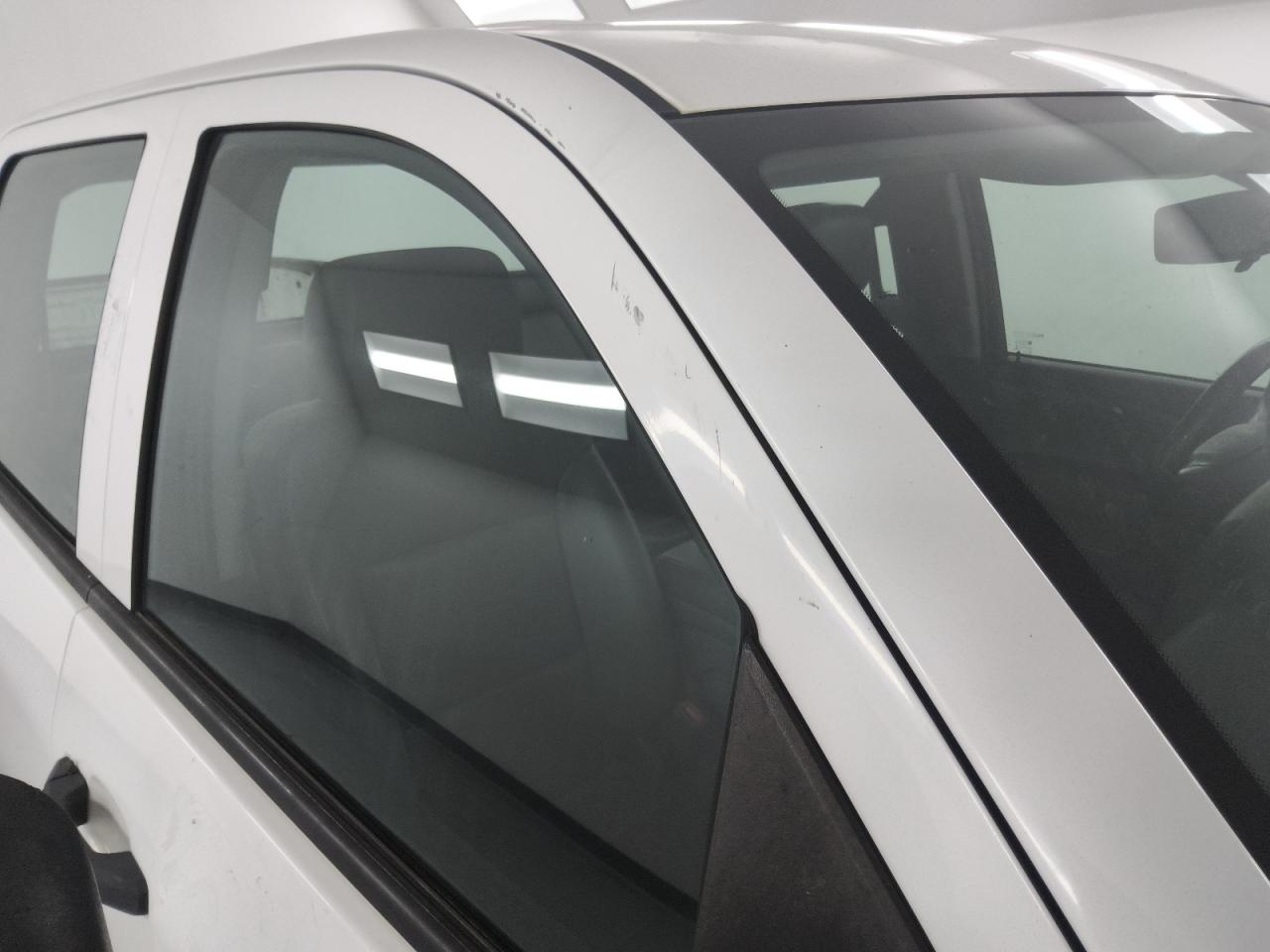 2015 Chevrolet Silverado C3500 White vin: 1GC4CYCG5FF595126 Damage: Right Drip Rail, Multiple Scratches Heavy, 2