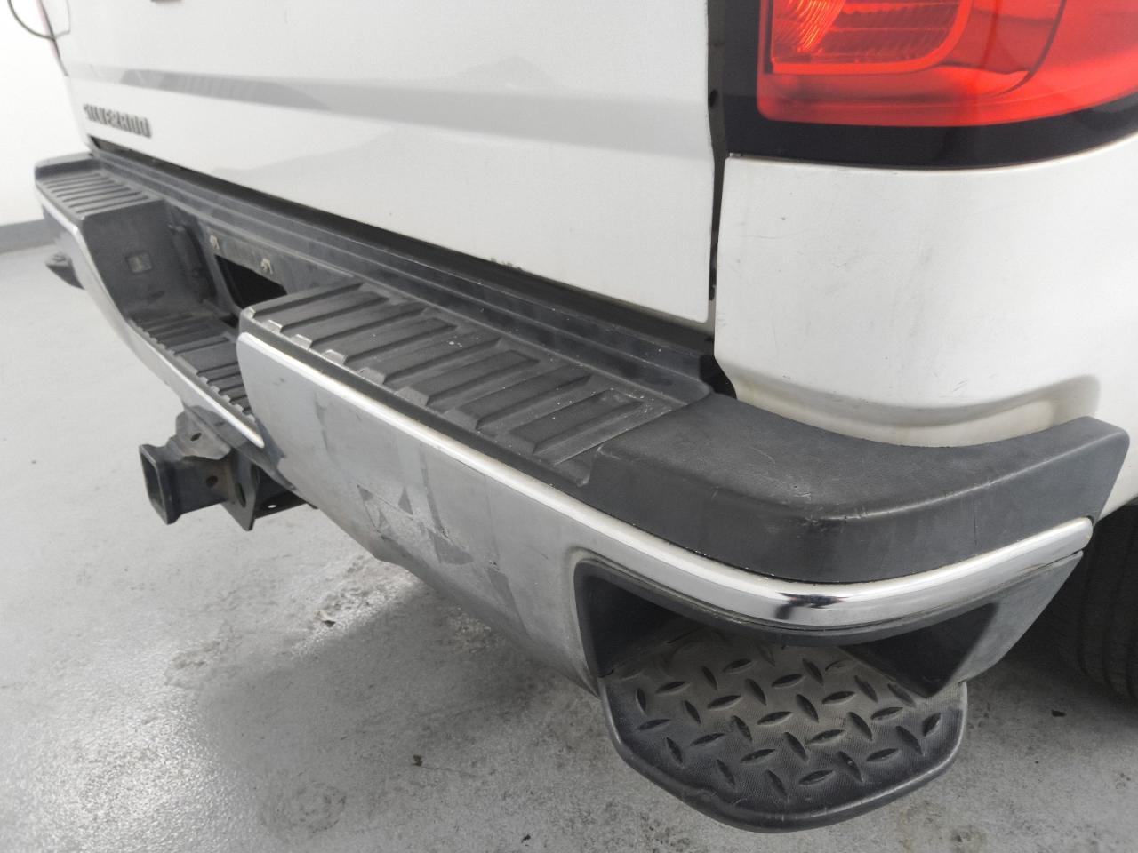 2015 Chevrolet Silverado C3500 White vin: 1GC4CYCG5FF595126 Damage: Rear Metal Bumper Chrome, Multiple Scratches Heavy, 2
